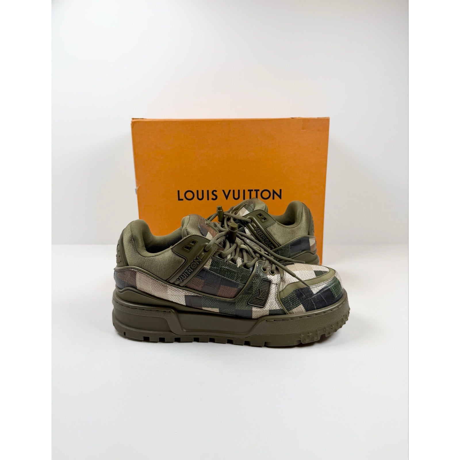 Size 8UK/9US - Louis Vuitton Maxi Green Damoflage