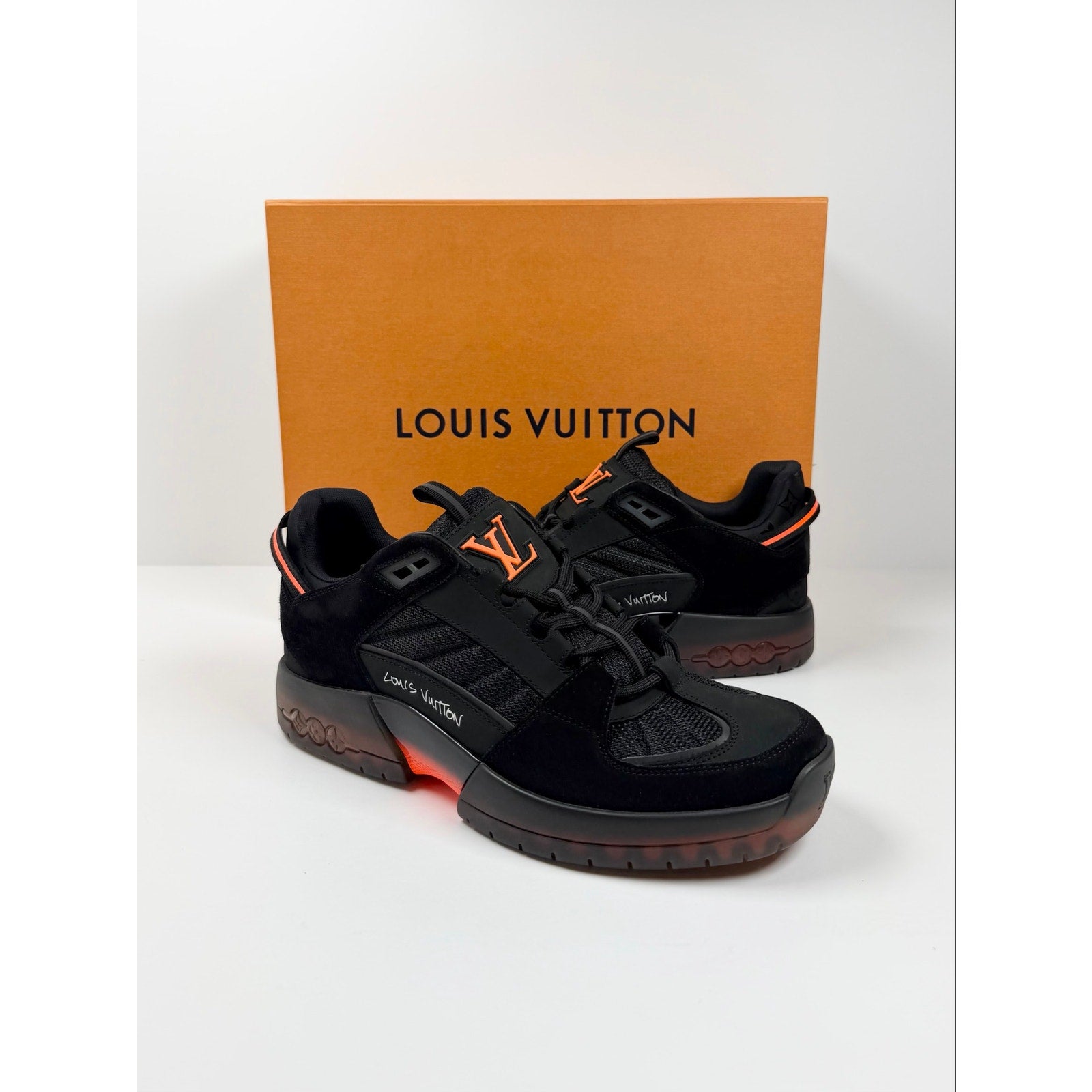 Size 7LV/8US - Louis Vuitton x Lucien Clark Sneakers NEW