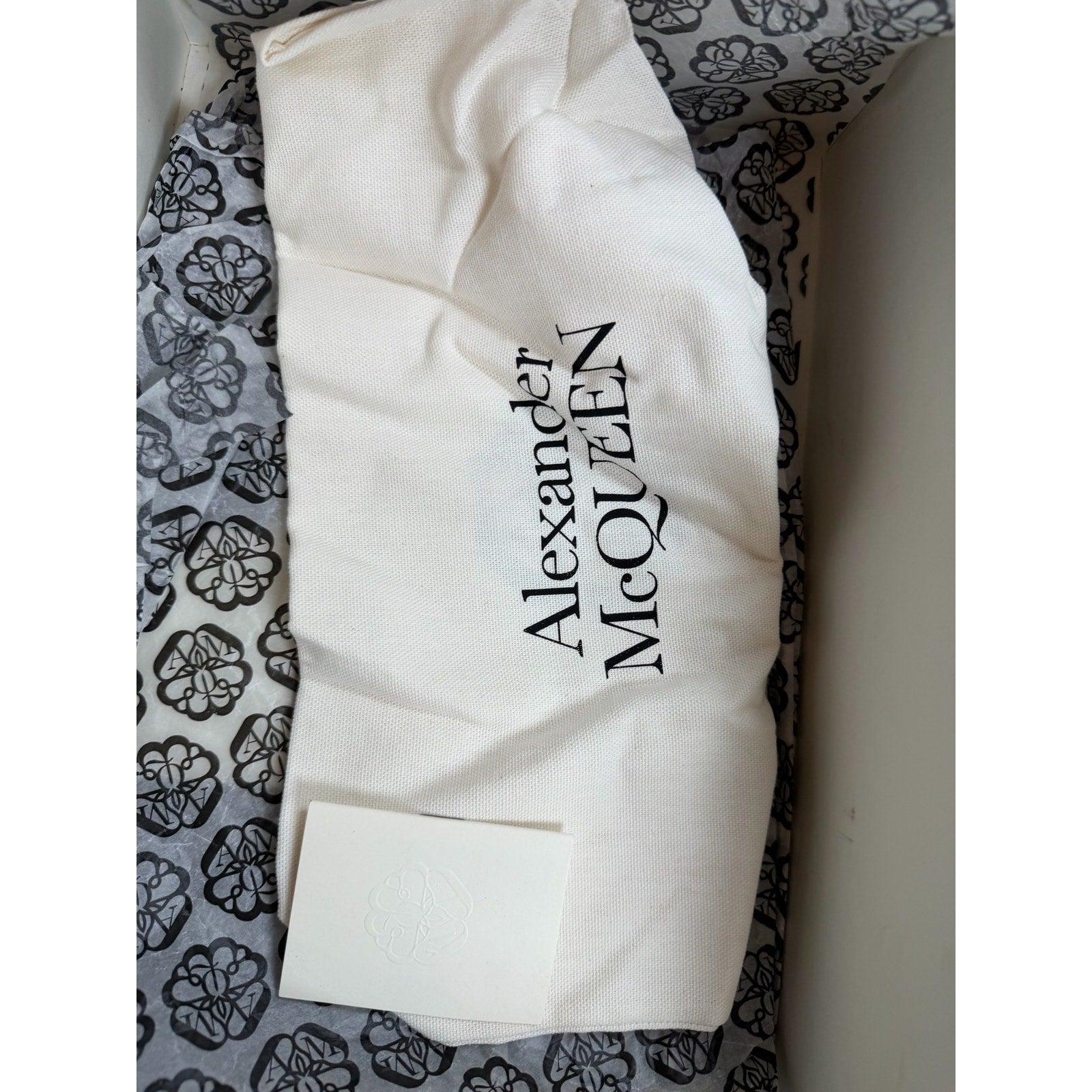 Size 41EU/8US - Alexander McQueen White Gold