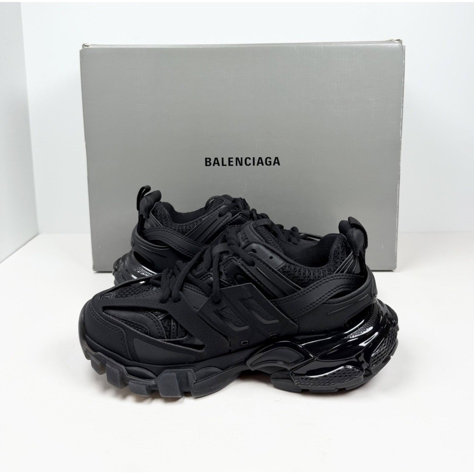 Size 34EU/4W - Balenciaga Track Clear Sole Black