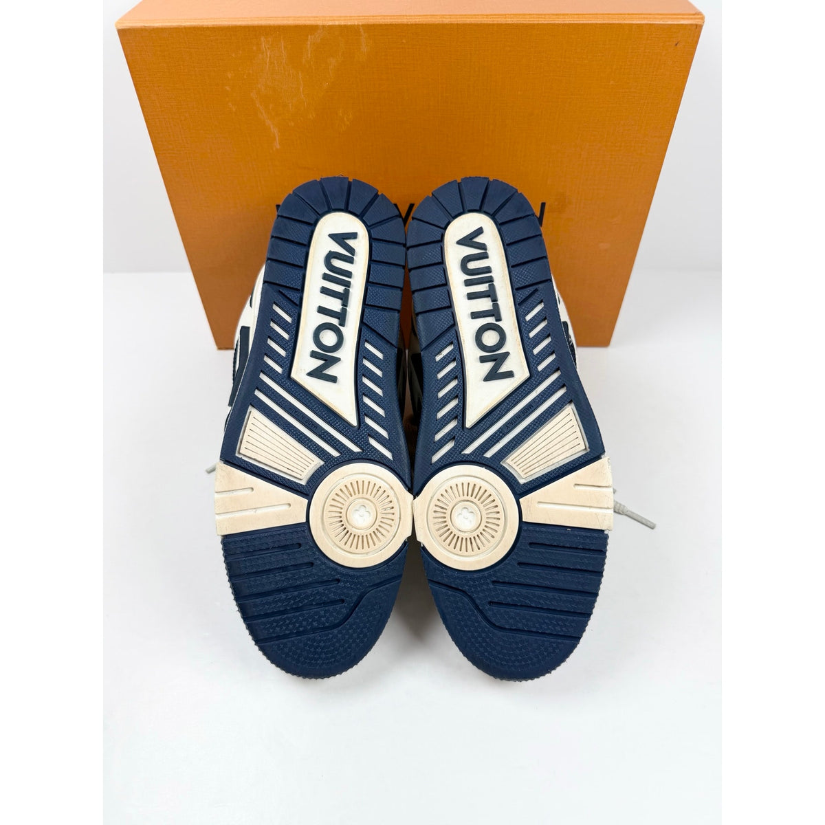 Size 8LV/9US - Louis Vuitton Skate Marine Blue
