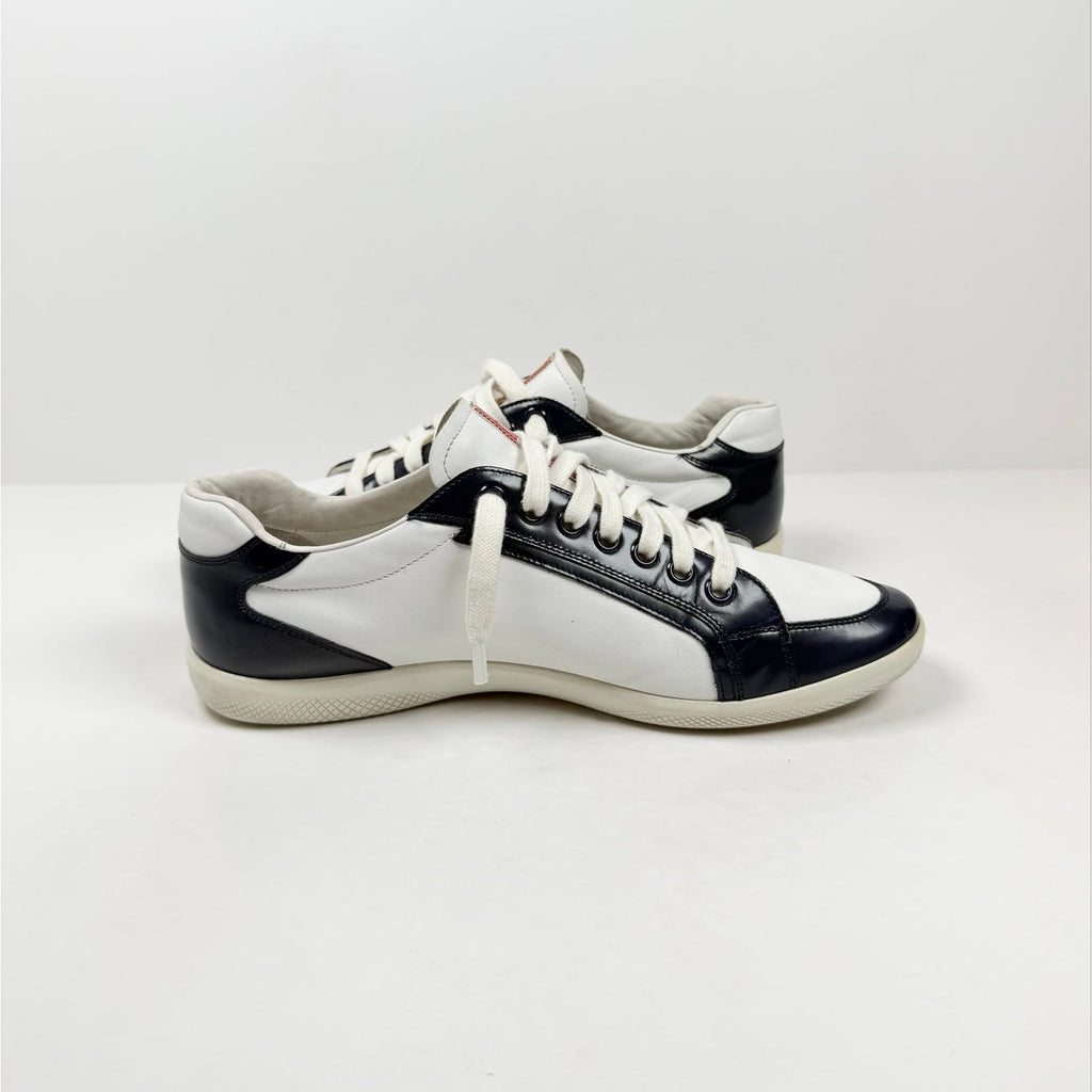 Size 10UK/11US - Prada Offshore Leather Low Top