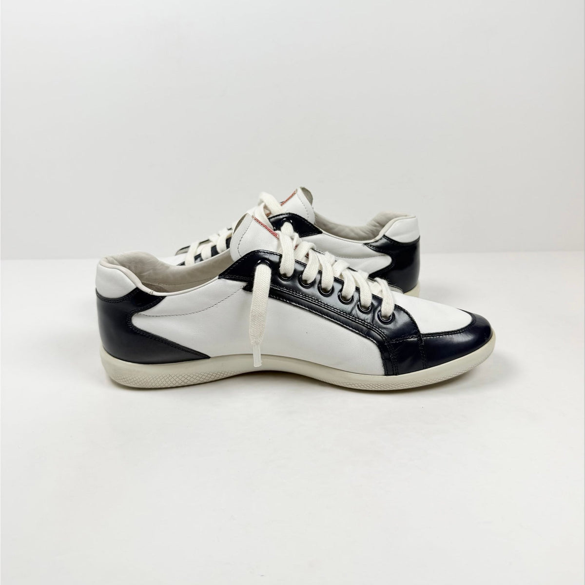 Size 10UK/11US - Prada Offshore Leather Low Top