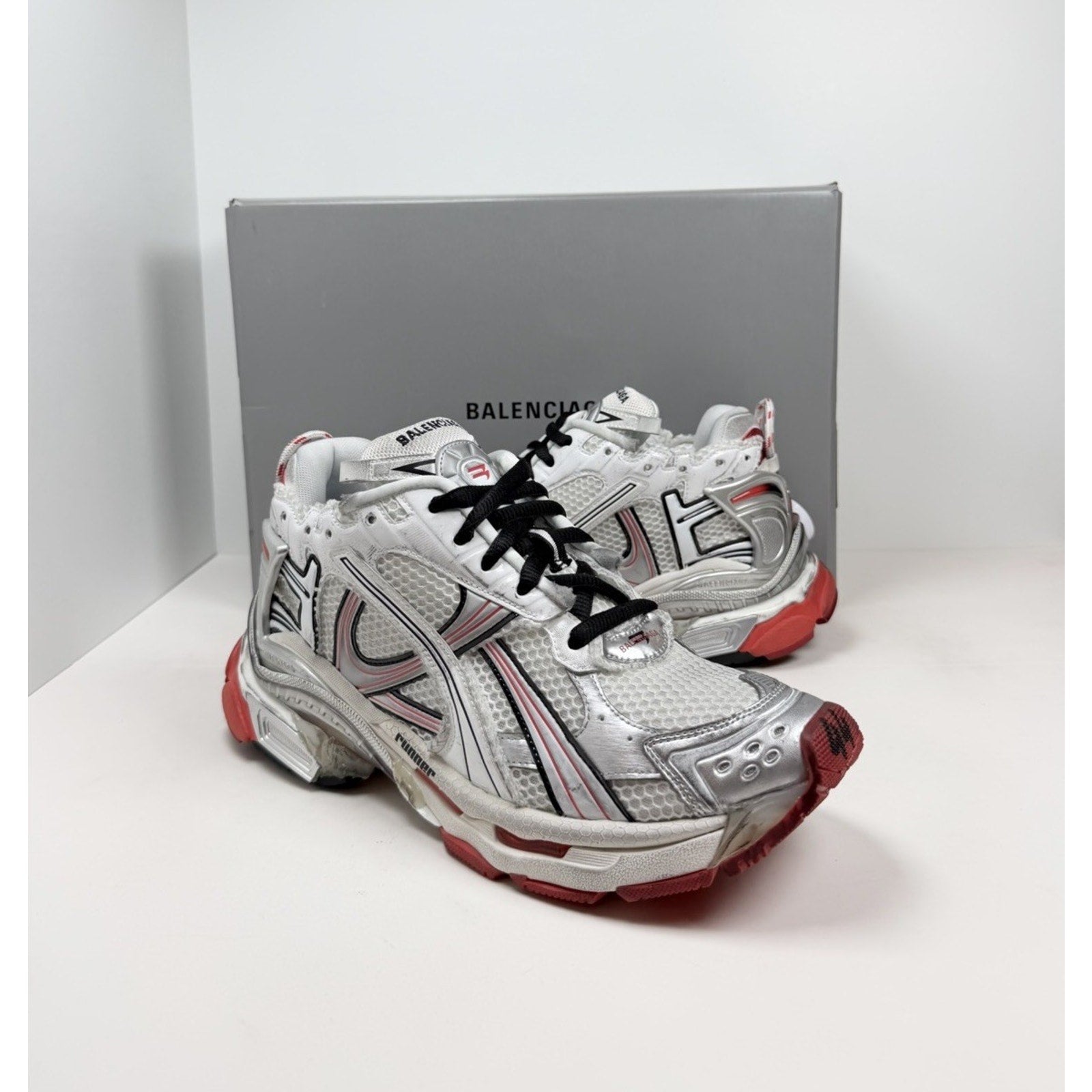 Size 44EU/11US - Balenciaga Runner White Red Black NEW