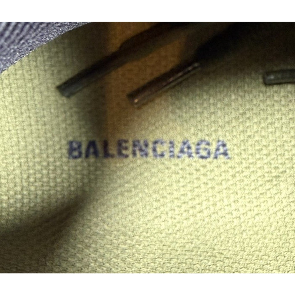 Size 41EU/8US - Balenciaga Track Green NEW