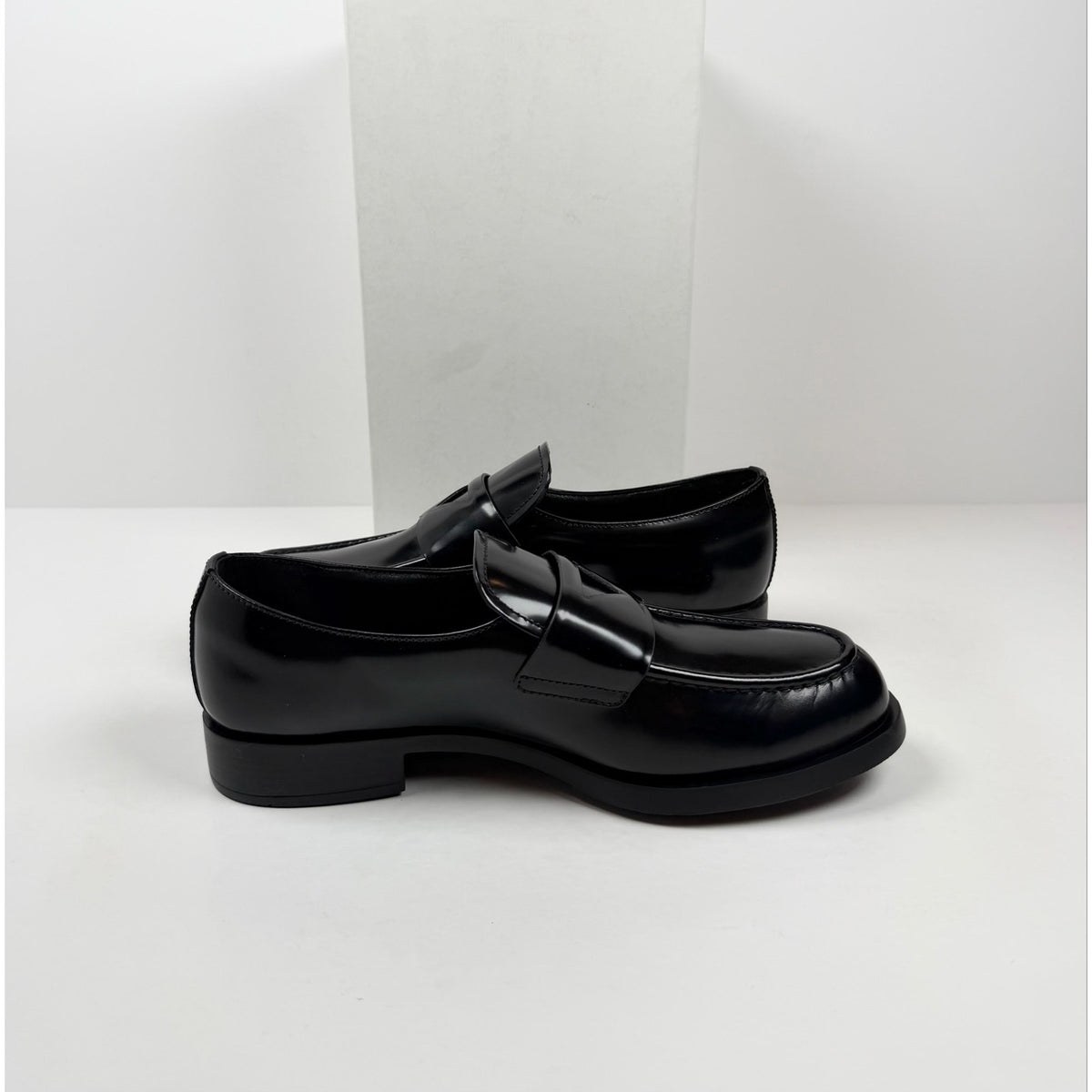Size 42EU/9US - Prada Spazzolato Leather Loafers NEW