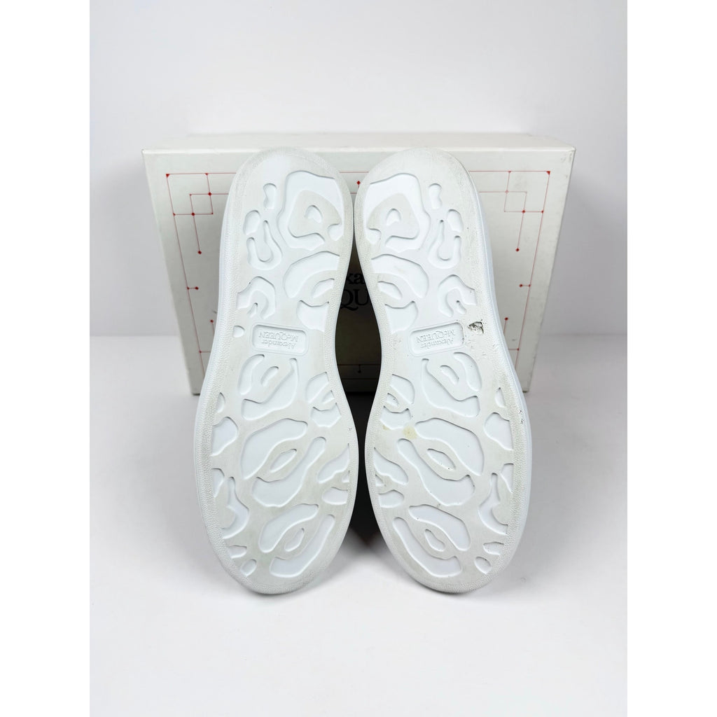 Size 9.5US - Alexander McQueen Black White