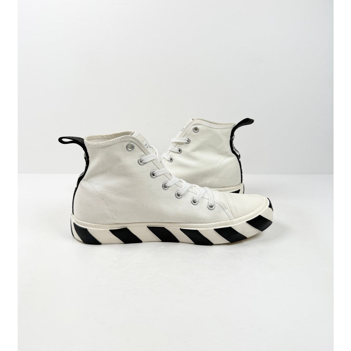 Size 44EU/11US - Off-White Vulcanized High Top