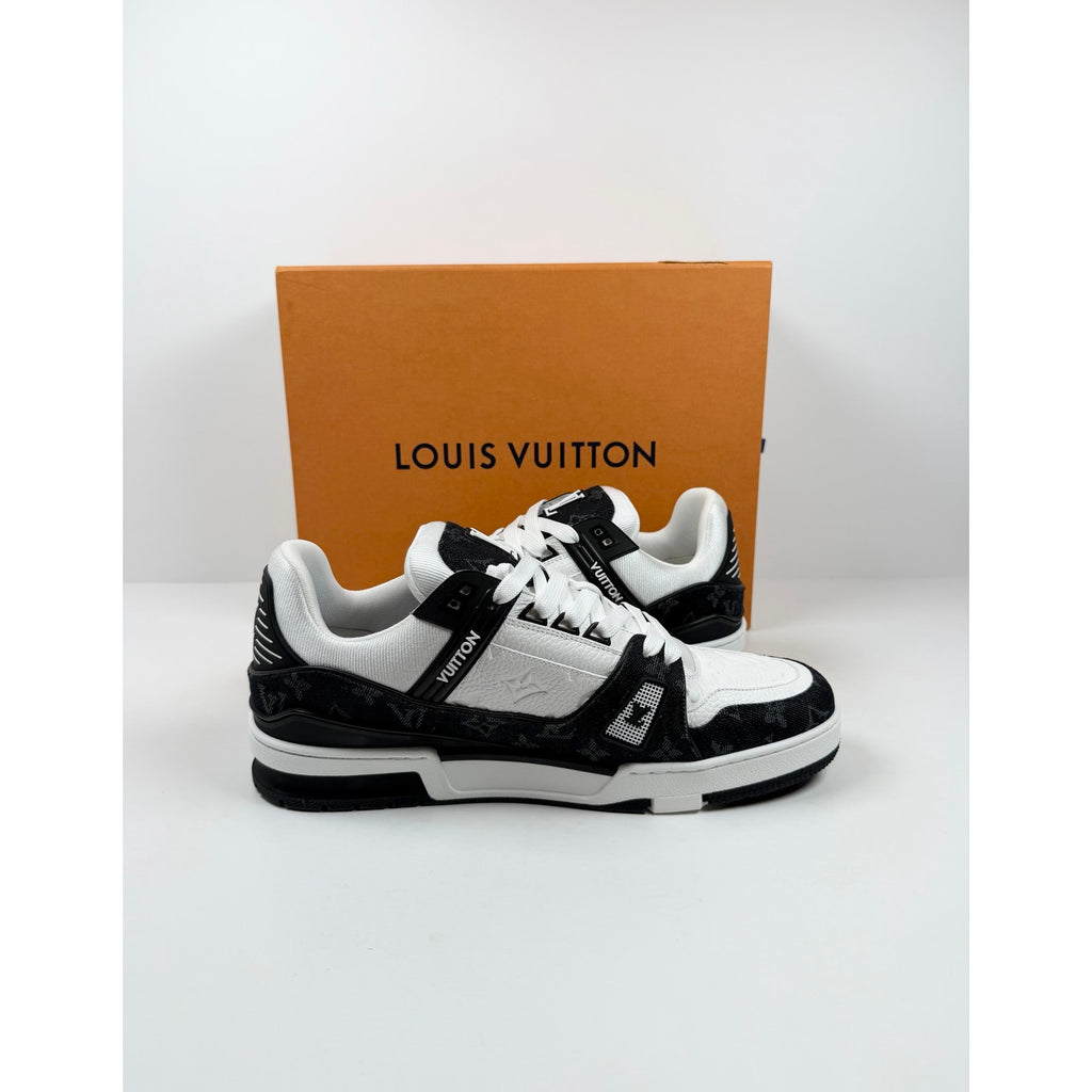 Size 10.5UK/12US - Louis Vuitton Black White Trainer NEW