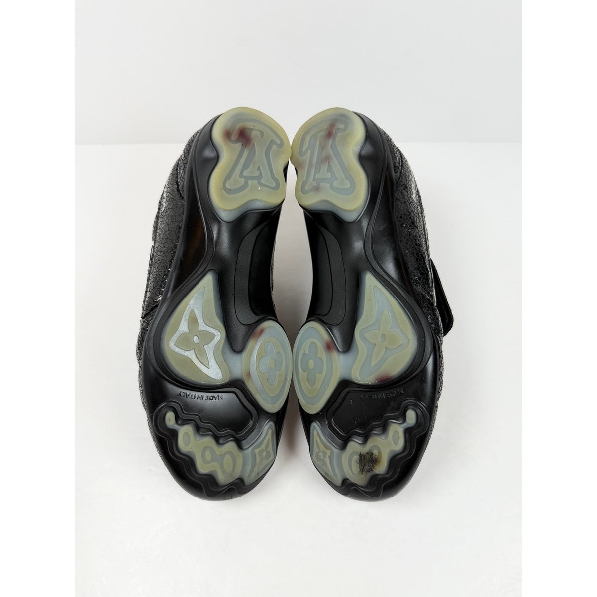 Size 7.5UK/8.5US - Louis Vuitton Footprint Soccer Sneaker