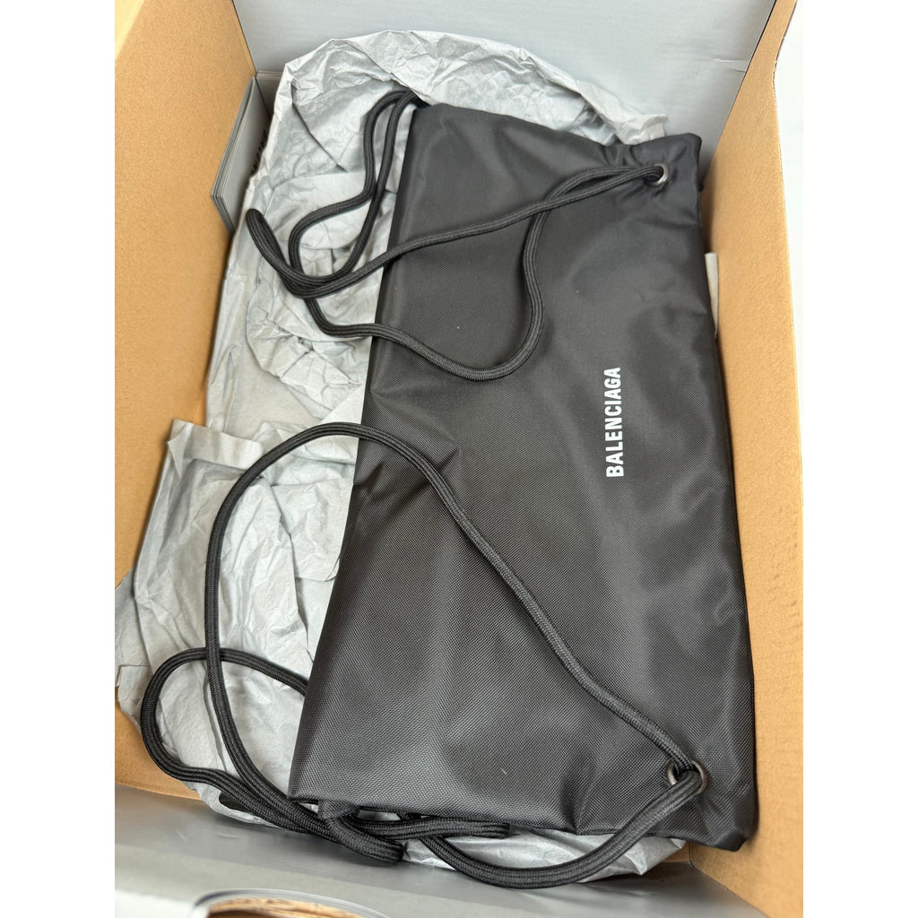 Size 41EU/8US - Balenciaga Runner Gradient NEW!