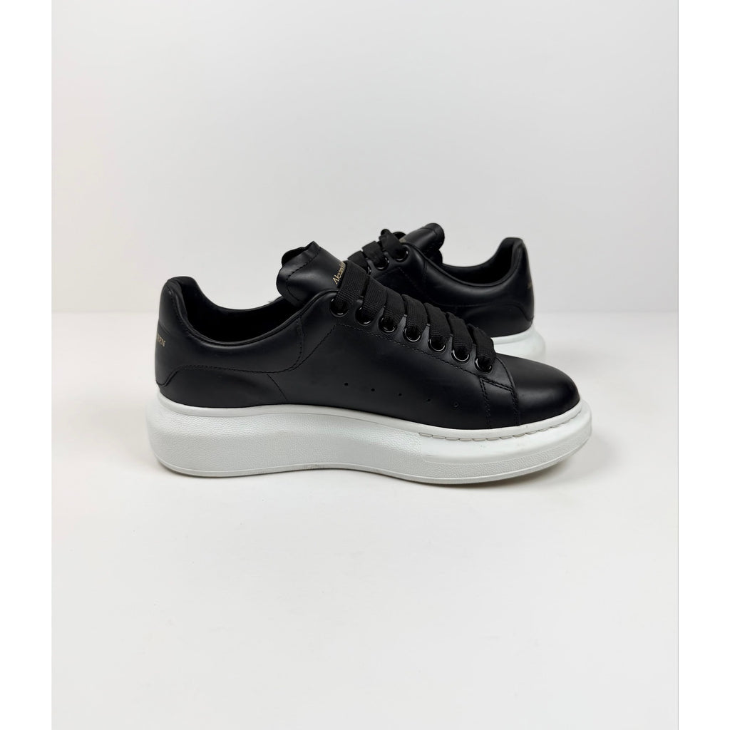Size 38/8 - Alexander McQueen Black White Womens