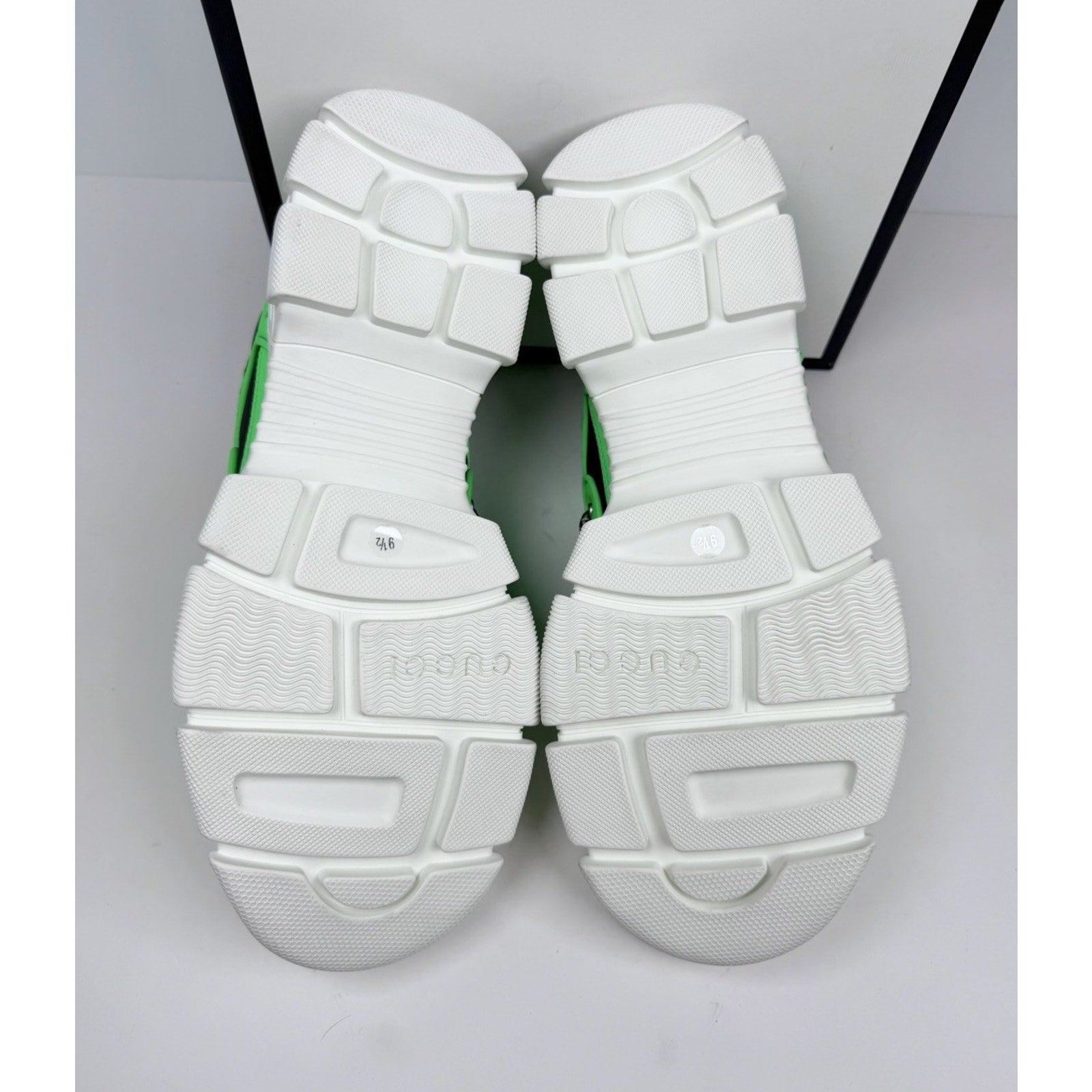 Size 10US - Gucci Flashtrek Neon Green NEW