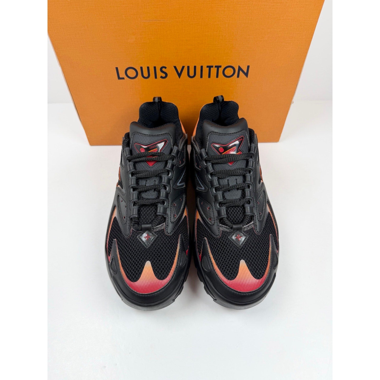Size 8.5UK/9.5US - Louis Vuitton Tatic Runner Like New!