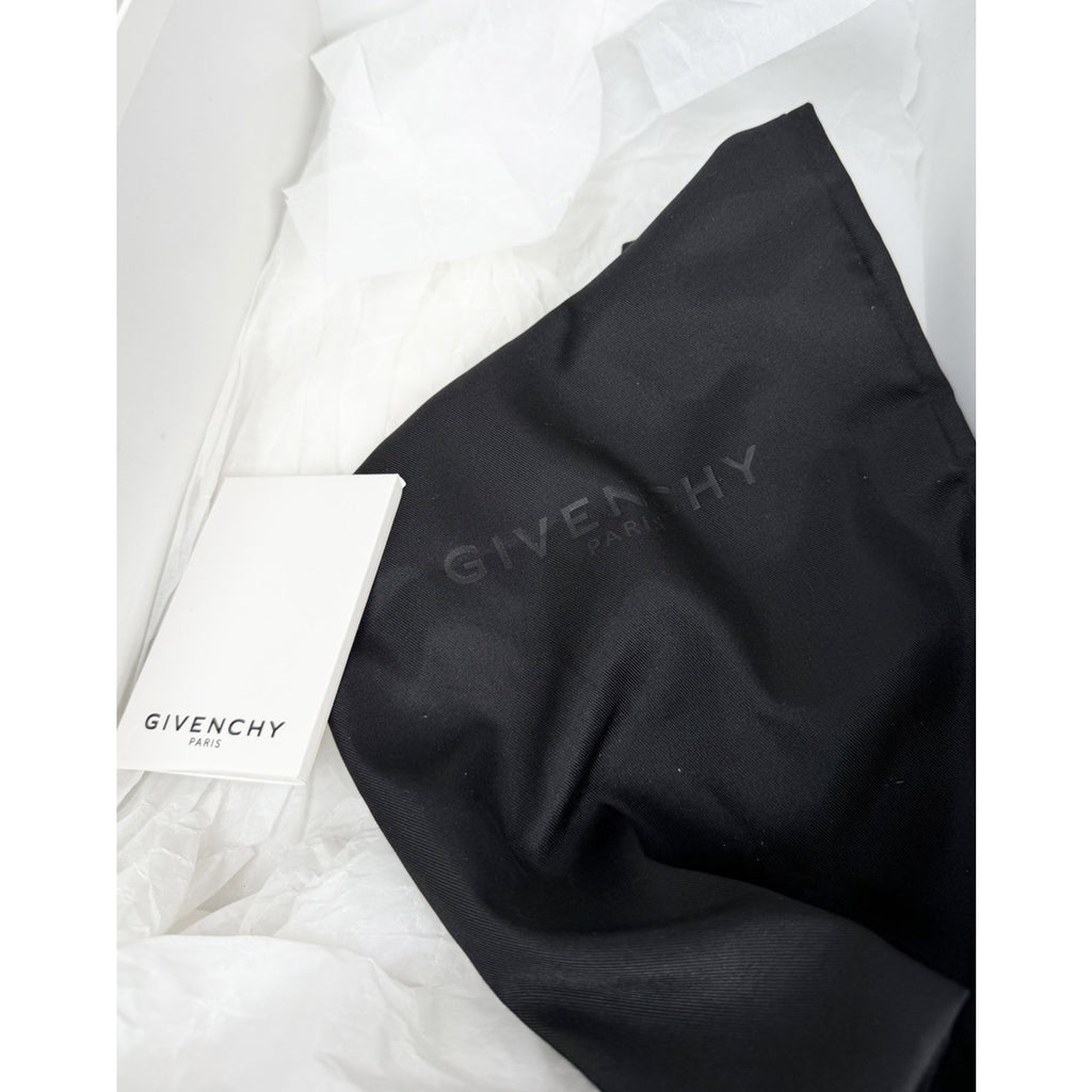 Size 39EU/6US - Givenchy Active Runners 1952