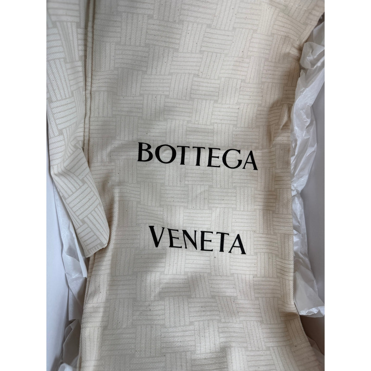 Size 44EU/11US - Bottega Veneta Orbit Shamrock Green NEW