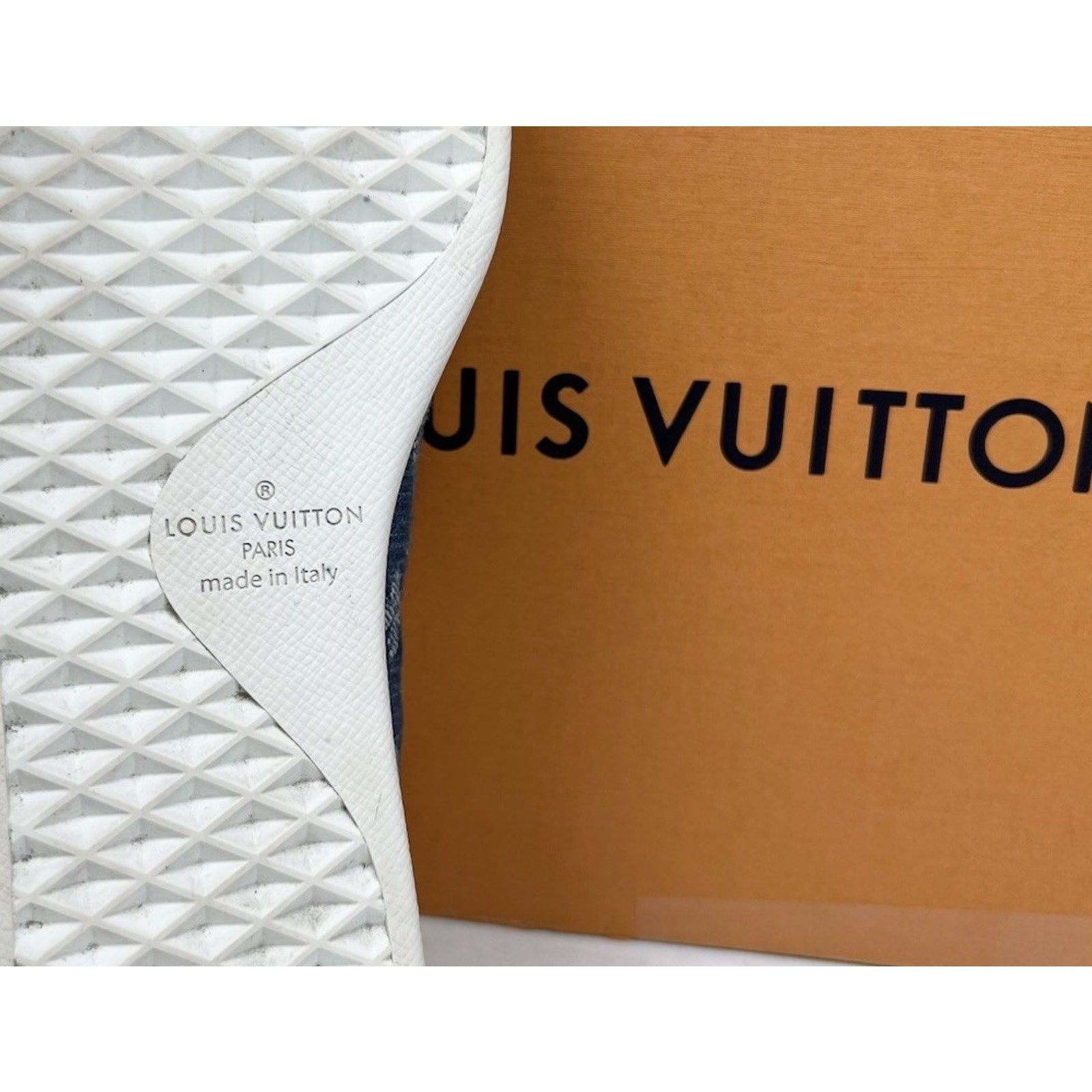 Size 6.5LV/7.5US - Louis Vuitton Luxembourg
