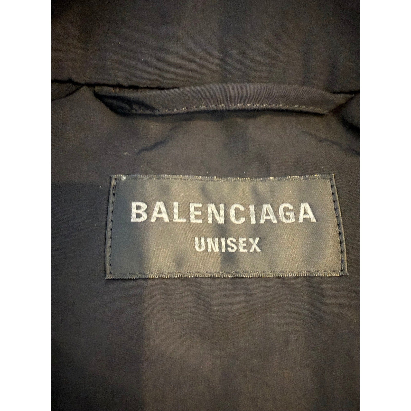 Size M Fits XL - Balenciaga Oversized 3B Sport
Windbreaker