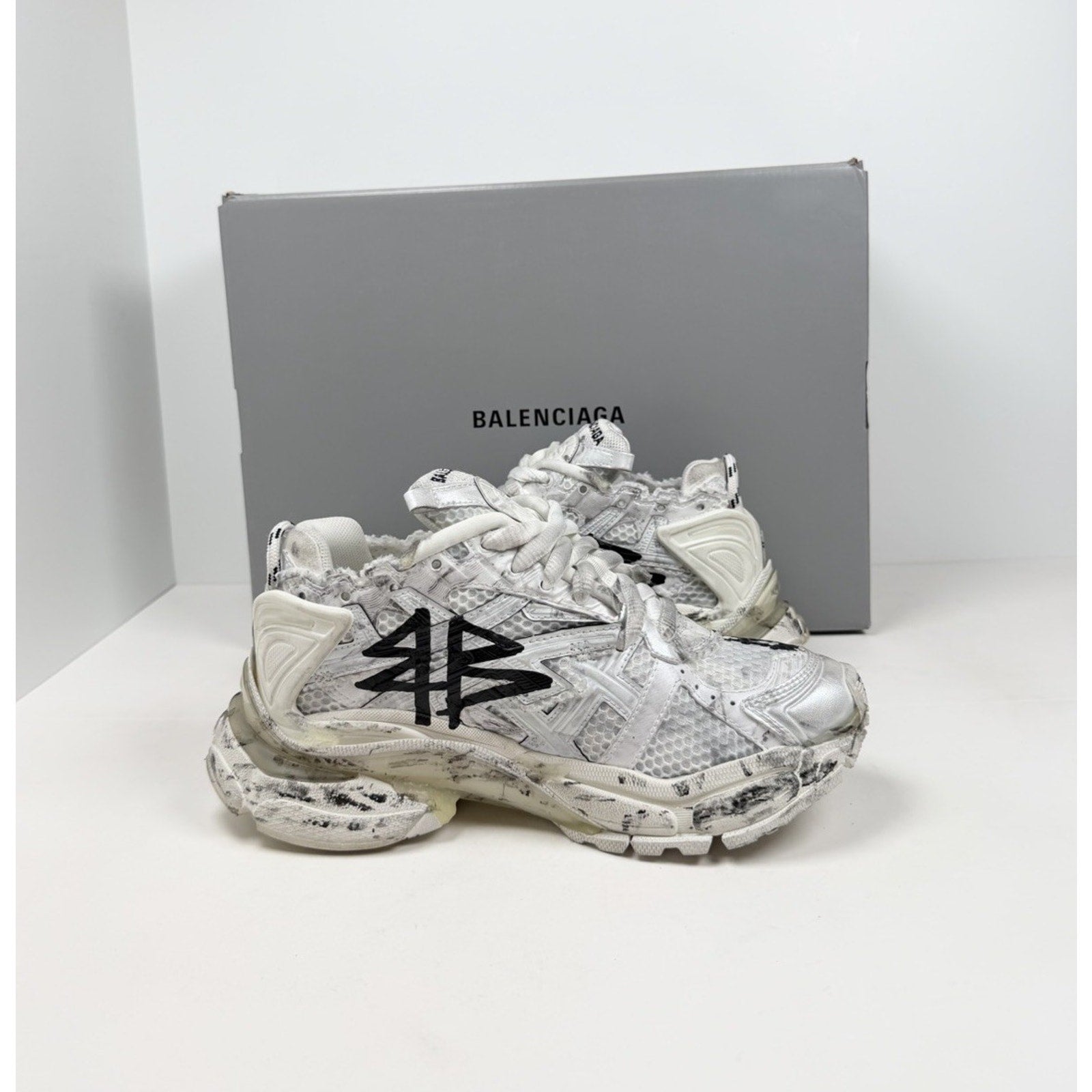 Size 35EU/5W - Balenciaga Runner Distressed Graffiti NEW