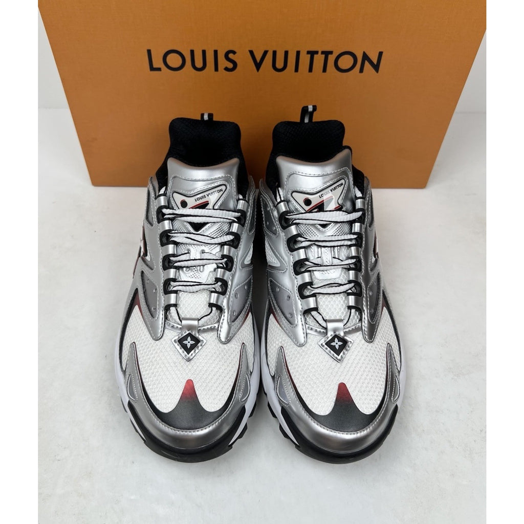 Size 6LV/7US - Louis Vuitton Runner Tatic Silver/Red