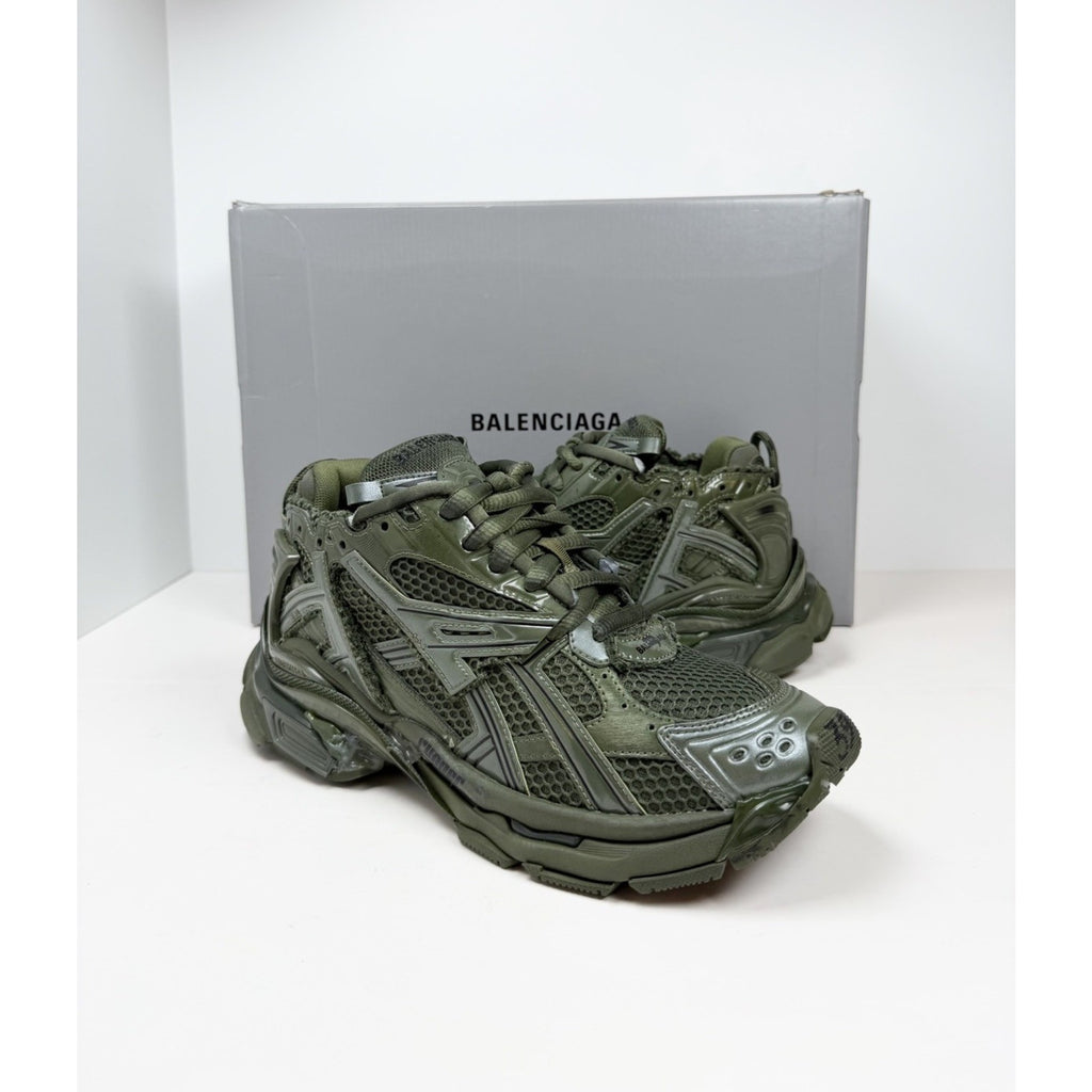 Size 39EU/6US - Balenciaga Runner Olive Green NEW