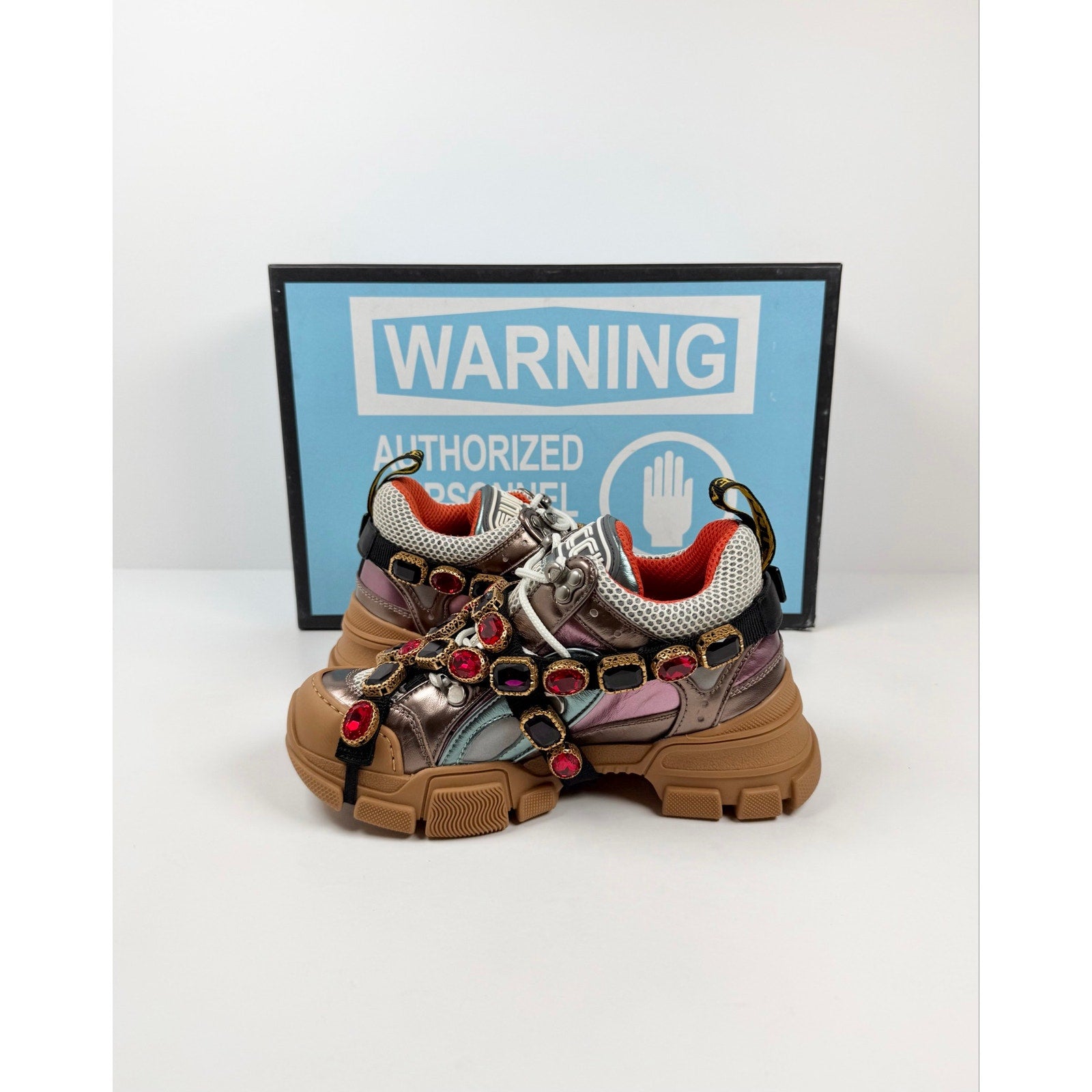 Size 35/5 - Gucci Flashtrek Removable Crystals NEW