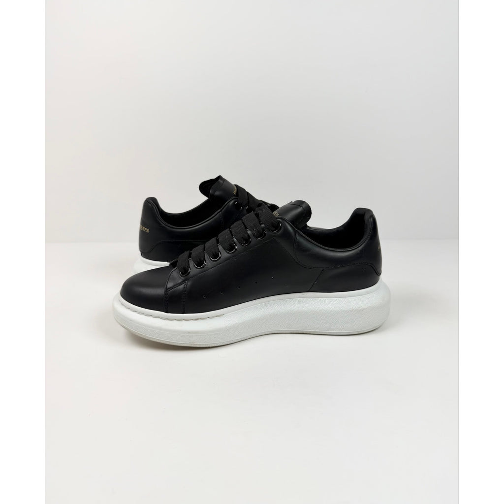 Size 38/8 - Alexander McQueen Black White Womens