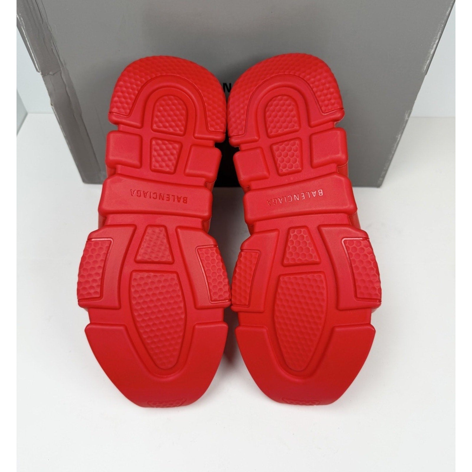 Size 42EU/9US - Balenciaga Speed Rib Knit NEW