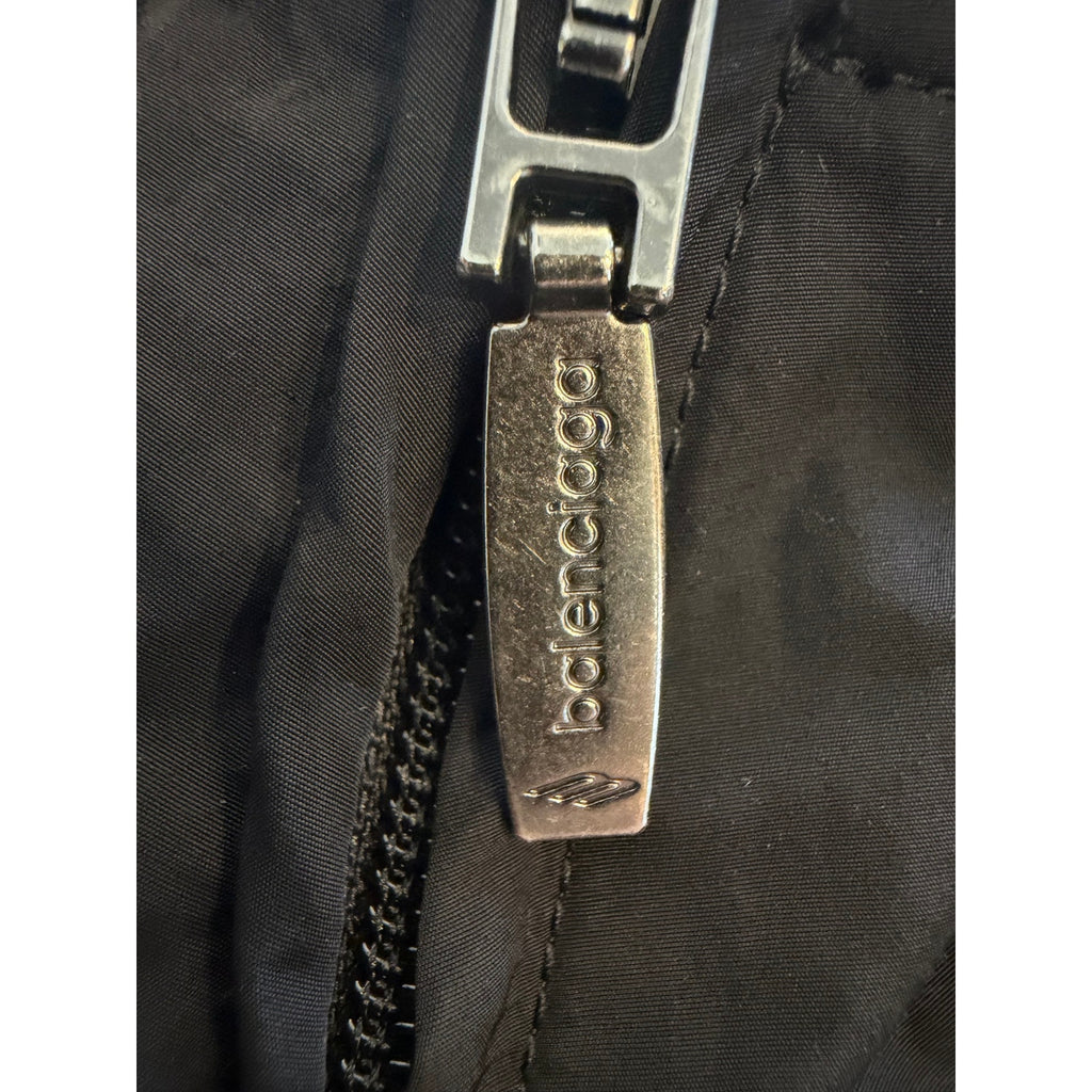 Size M Fits XL - Balenciaga Oversized 3B Sport
Windbreaker