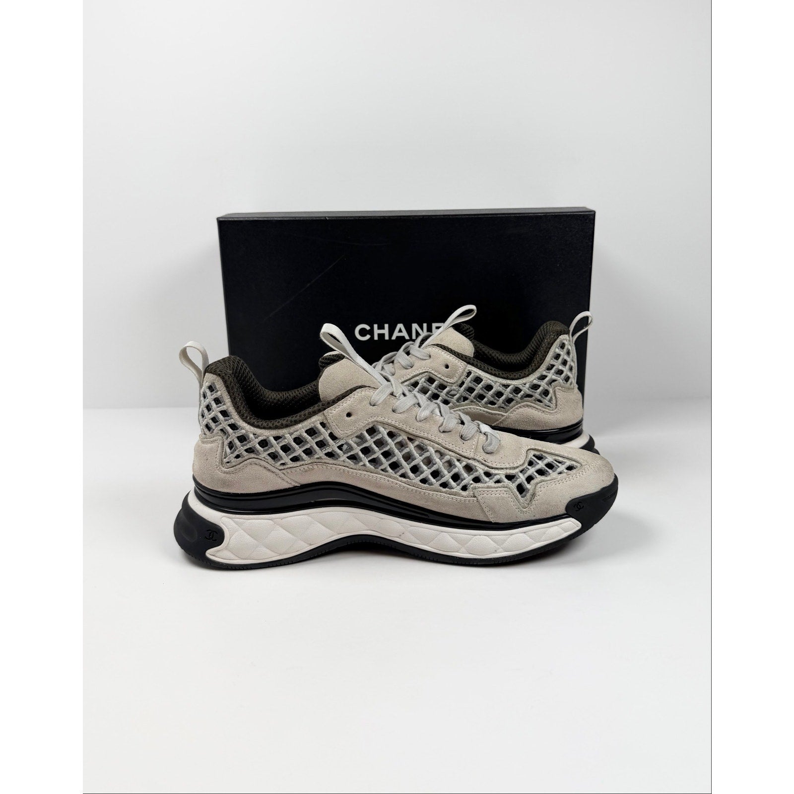 Size 42EU/9US - Chanel Interlocking CC Sneakers