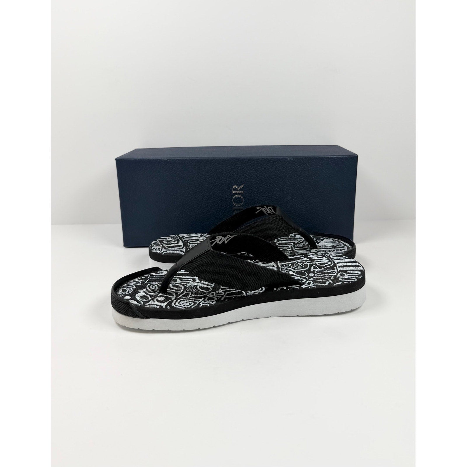 Size 41EU/8US - Dior x Shawn Stussy Flip Flops