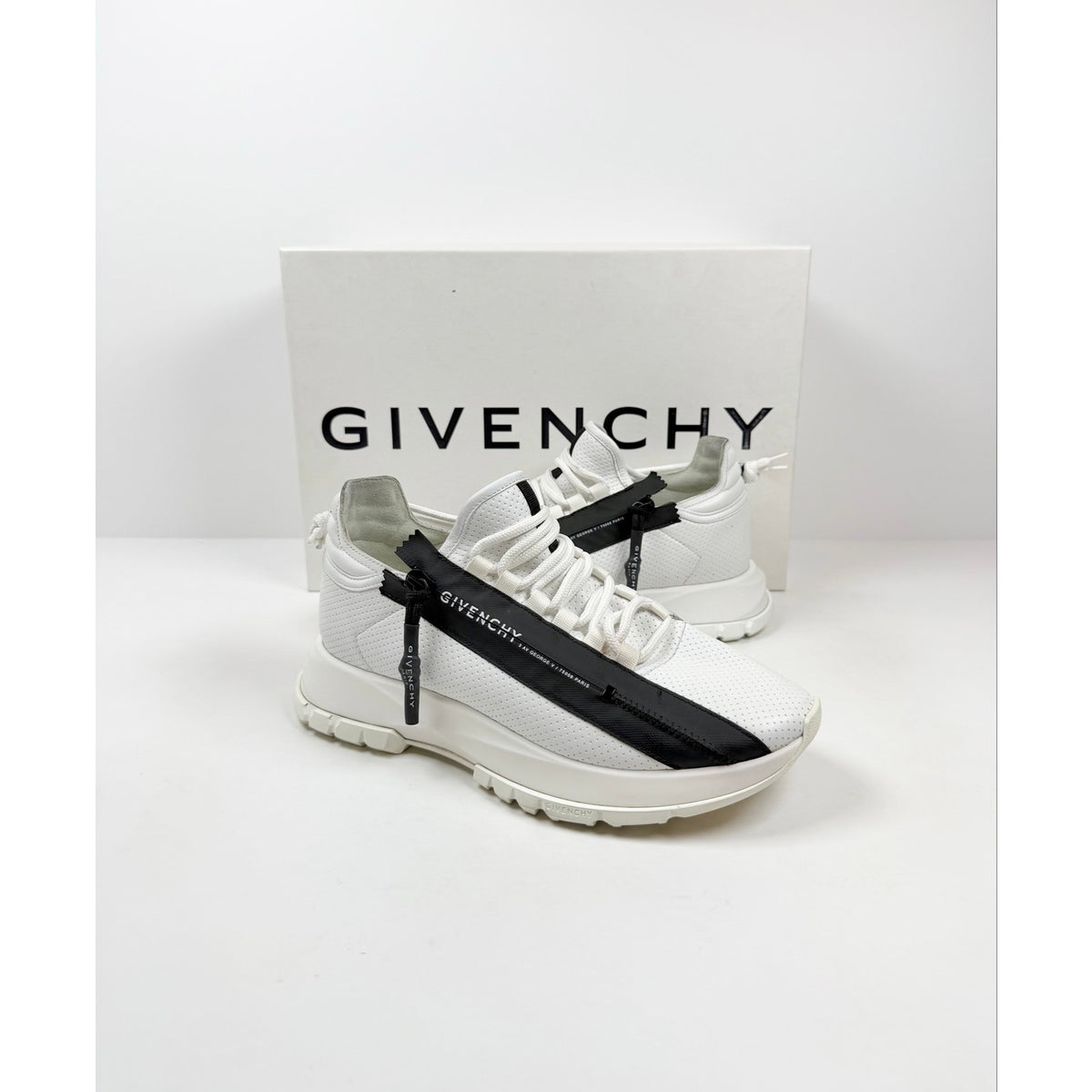 Size 39EU/6US - Givenchy Spectre Zip Runner
