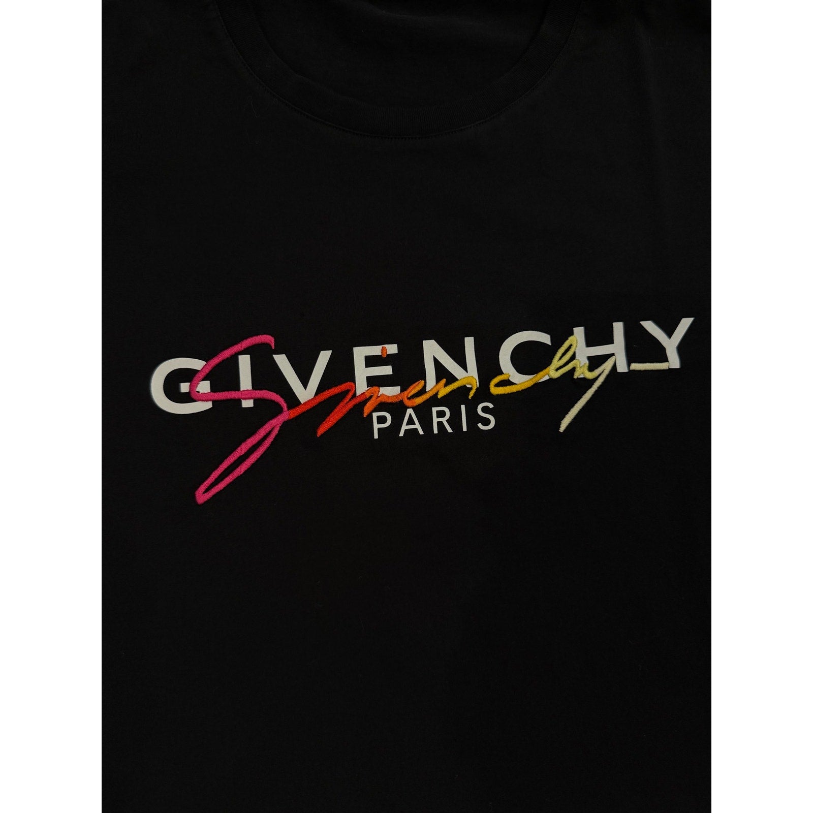 Size L - Givenchy Signature Logo T-shirt