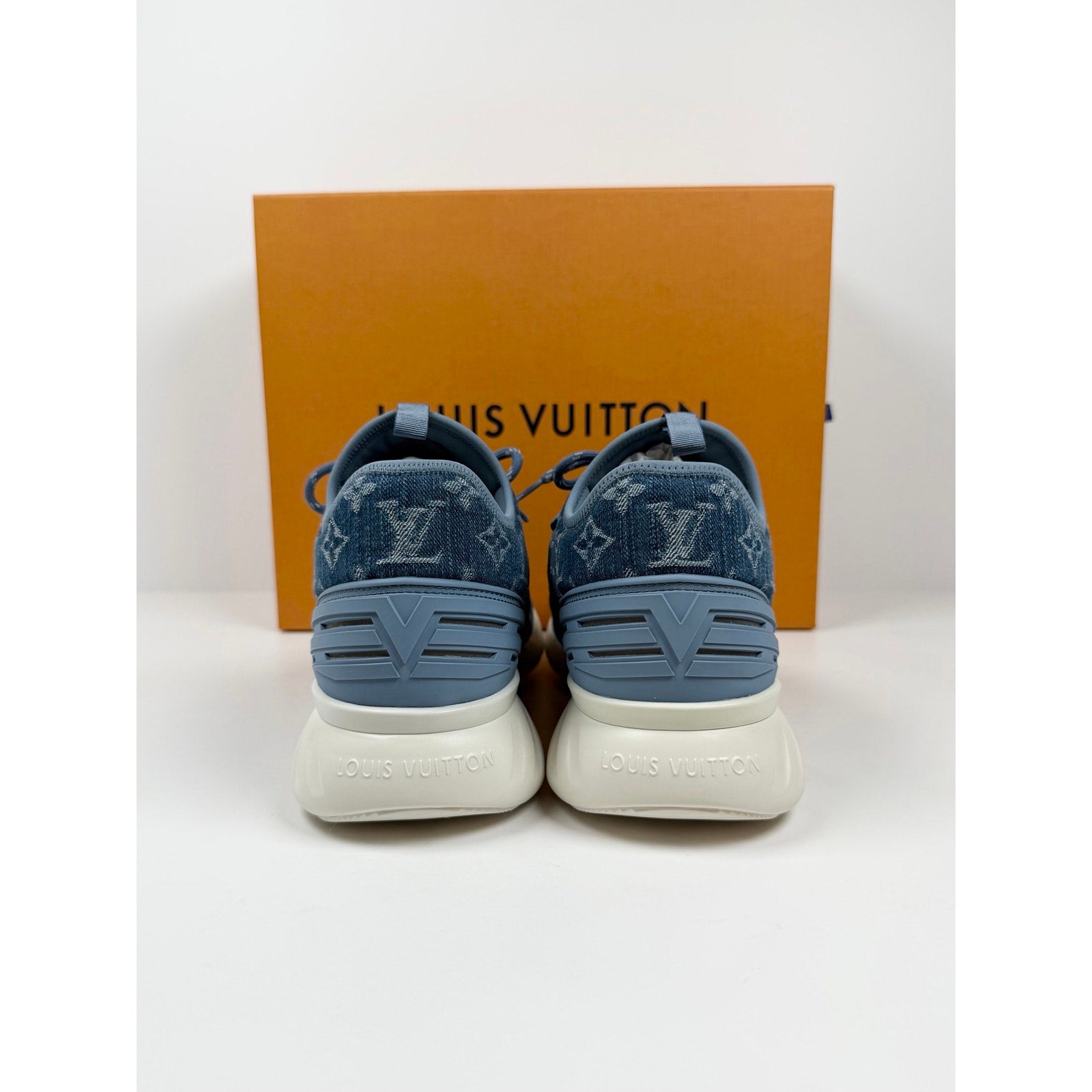 Size 7LV/8US - Louis Vuitton Denim Fastlane Sneakers NEW