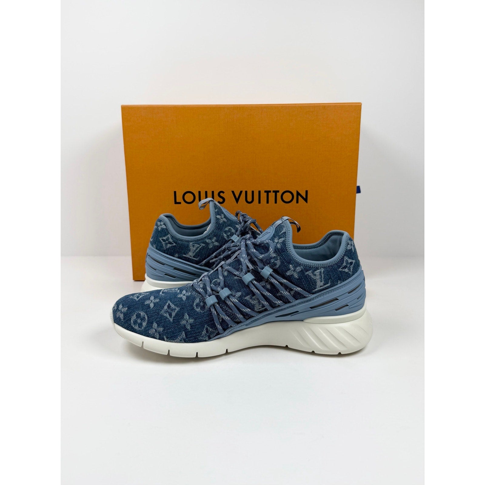 Size 7LV/8US - Louis Vuitton Denim Fastlane Sneakers NEW