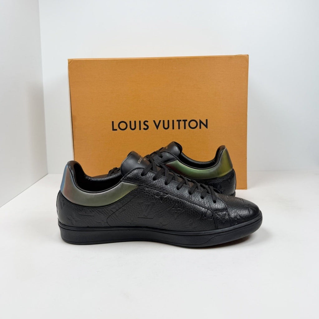 Size 8.5LV/9.5US - Louis Vuitton Luxembourg Like New