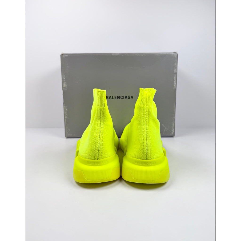 Size 44EU/11US - Balenciaga speed neon trainer NEW!