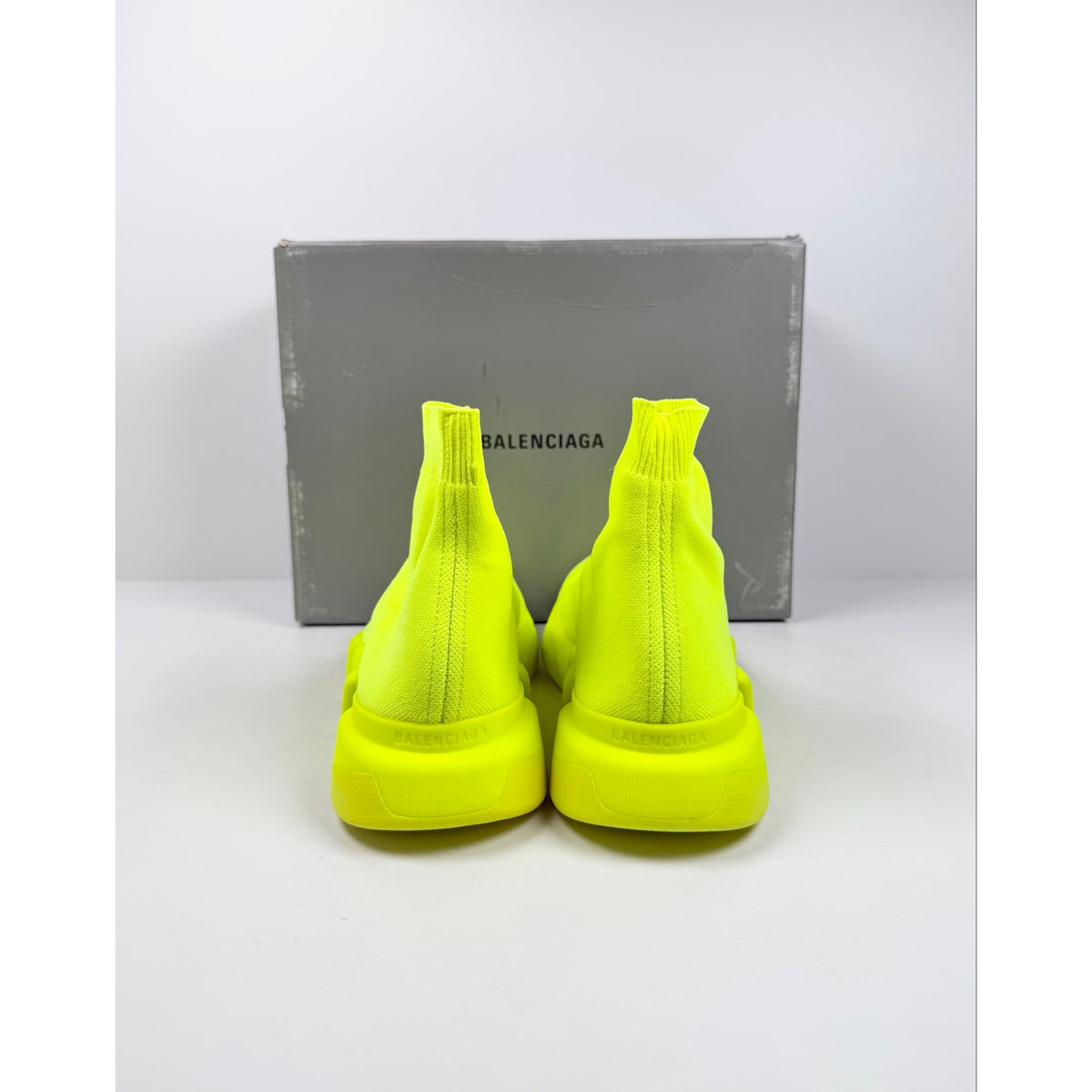 Size 44EU/11US - Balenciaga speed neon trainer NEW!