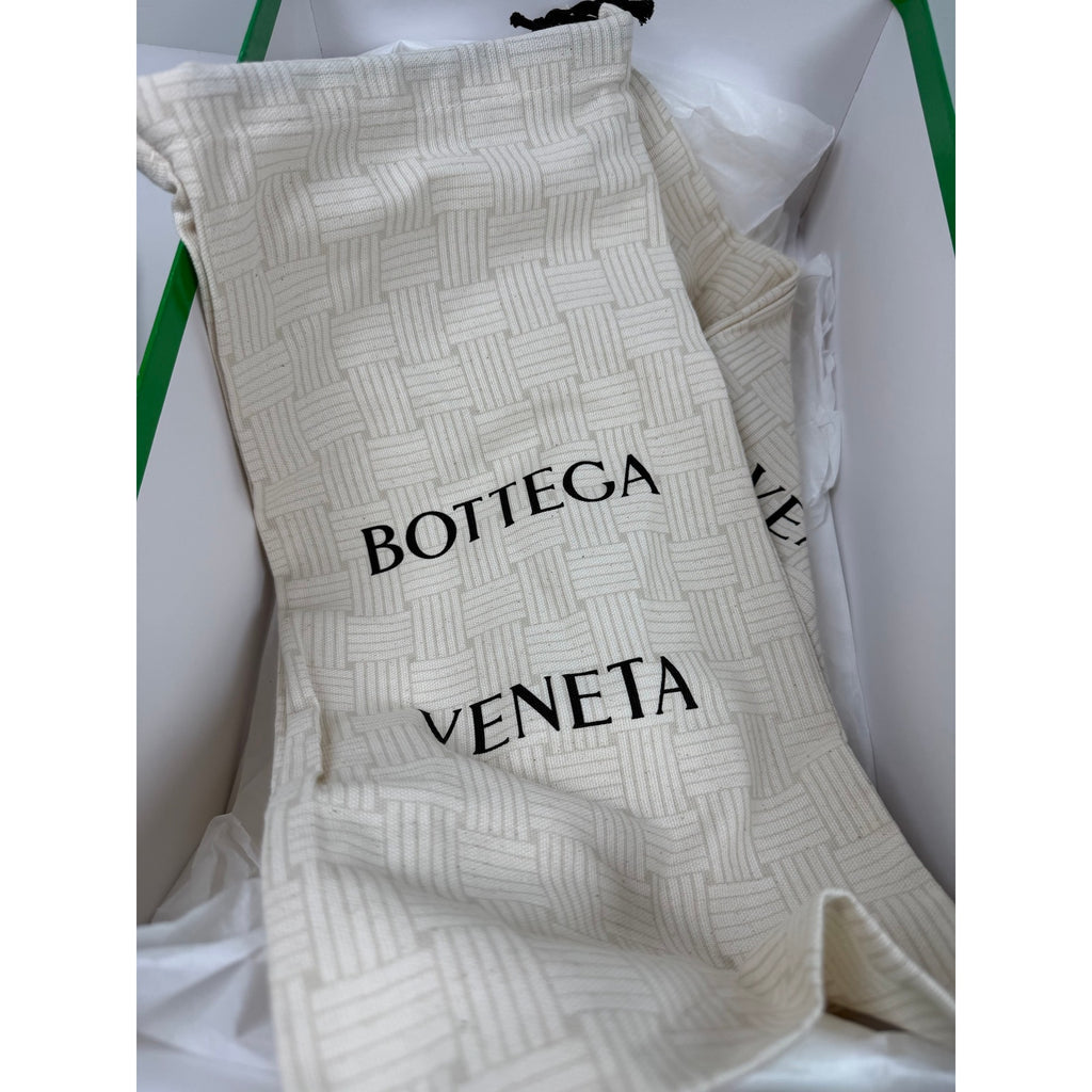 Size 44EU/11US - Bottega Veneta Orbit Barolo Silver NEW