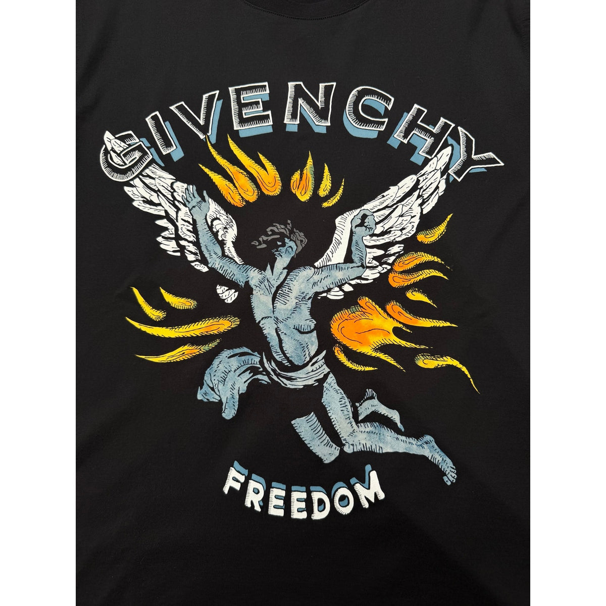 Size M - Givenchy Freedom Print T-Shirt
