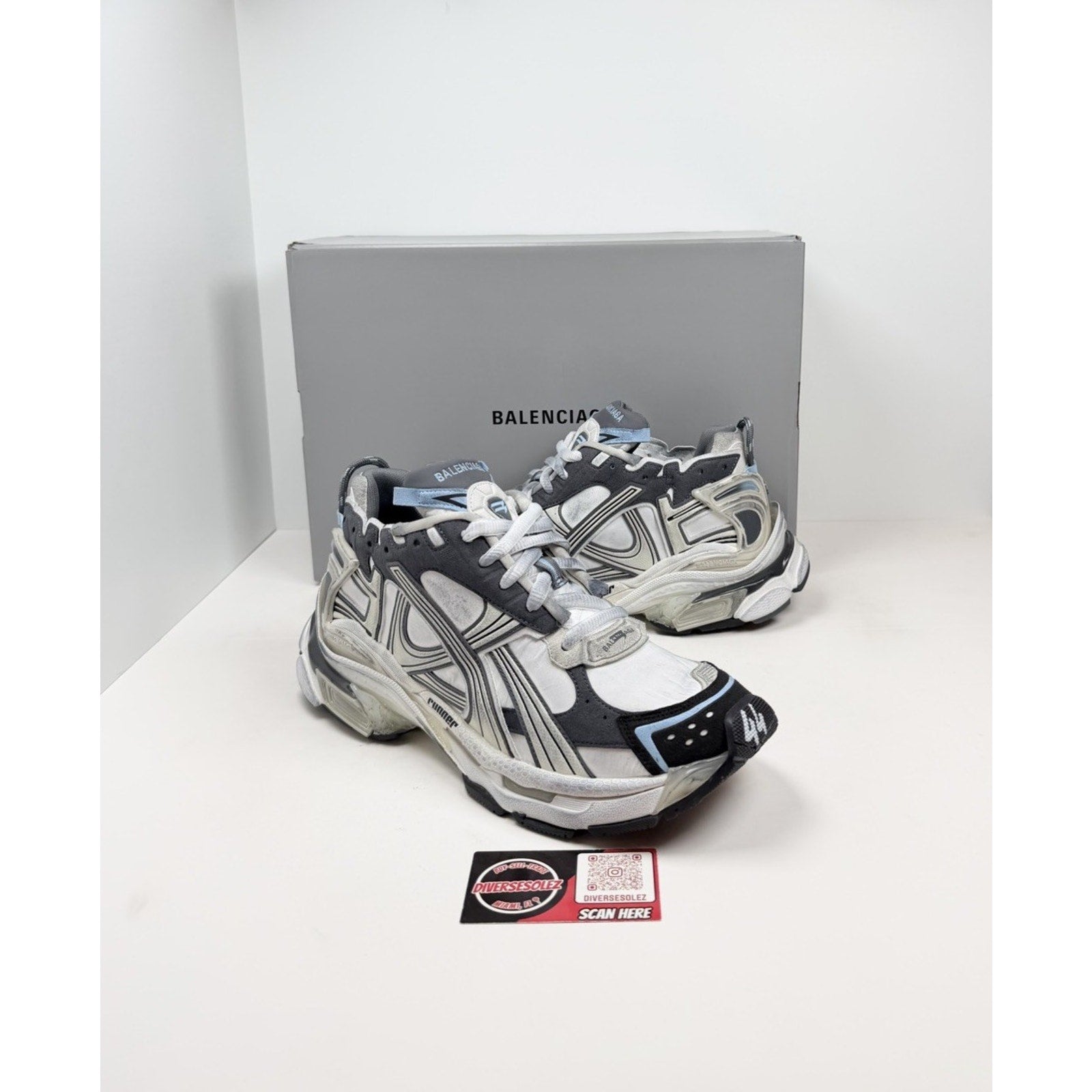 Size 43EU/10US - Balenciaga Runner Distressed NEW