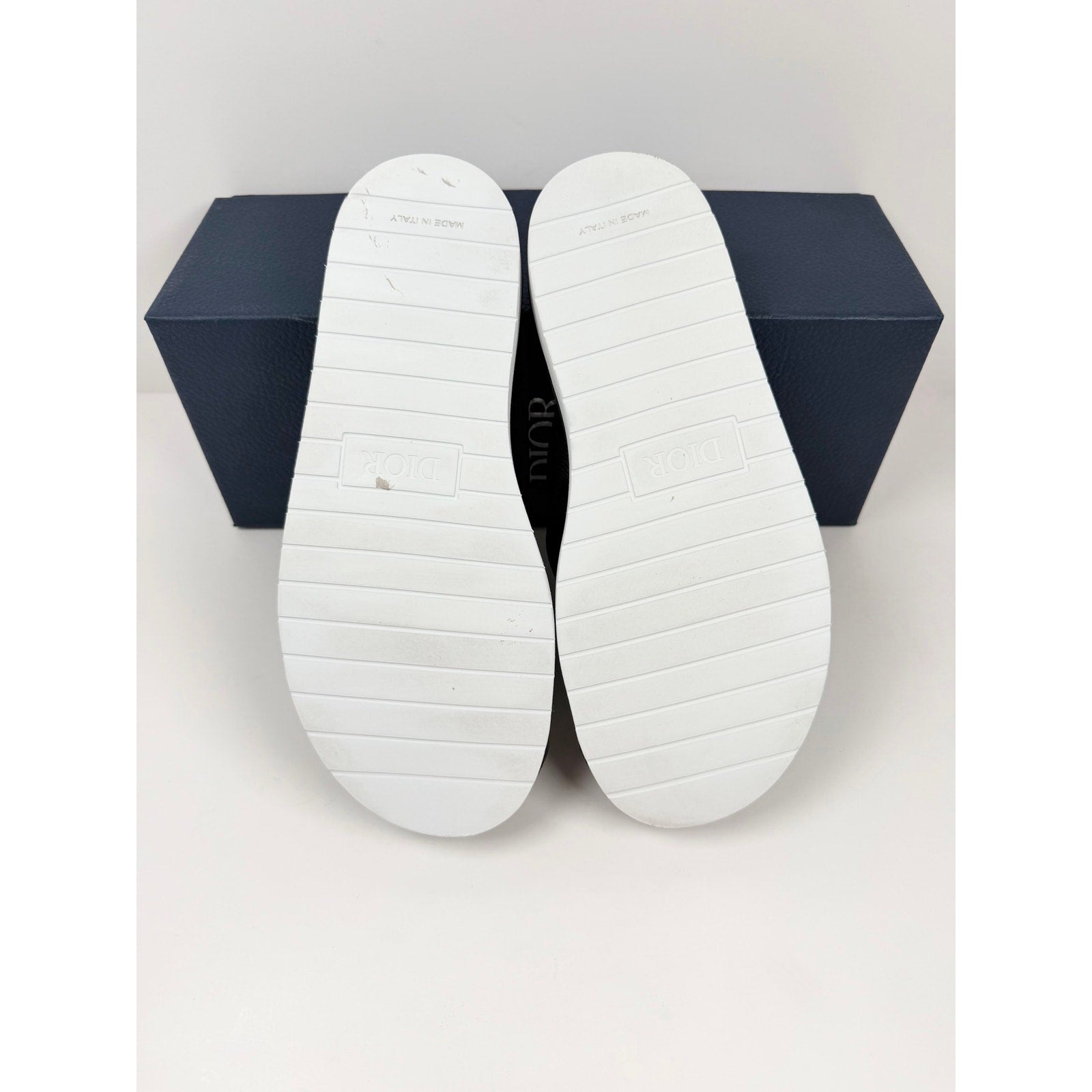 Size 41EU/8US - Dior x Shawn Stussy Flip Flops