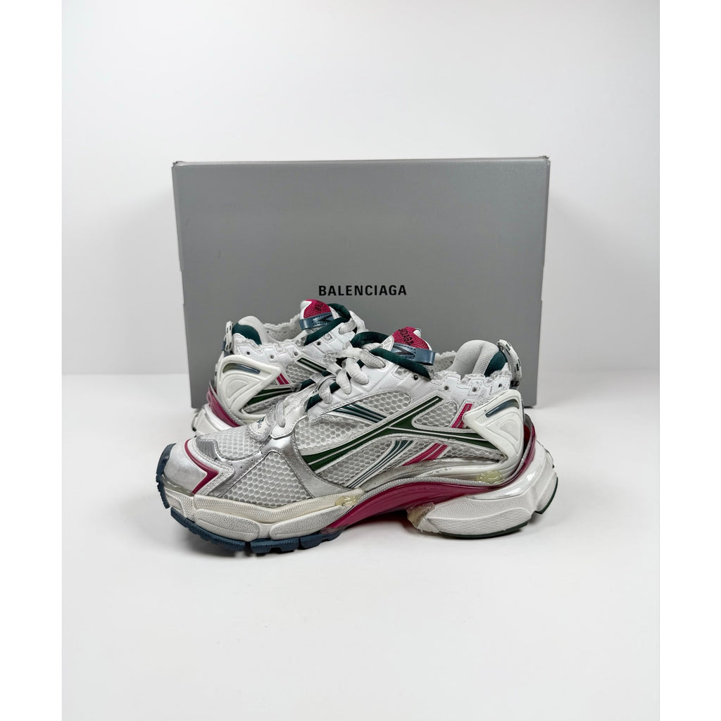 Size 41EU/8US - Balenciaga Runner Gradient NEW!