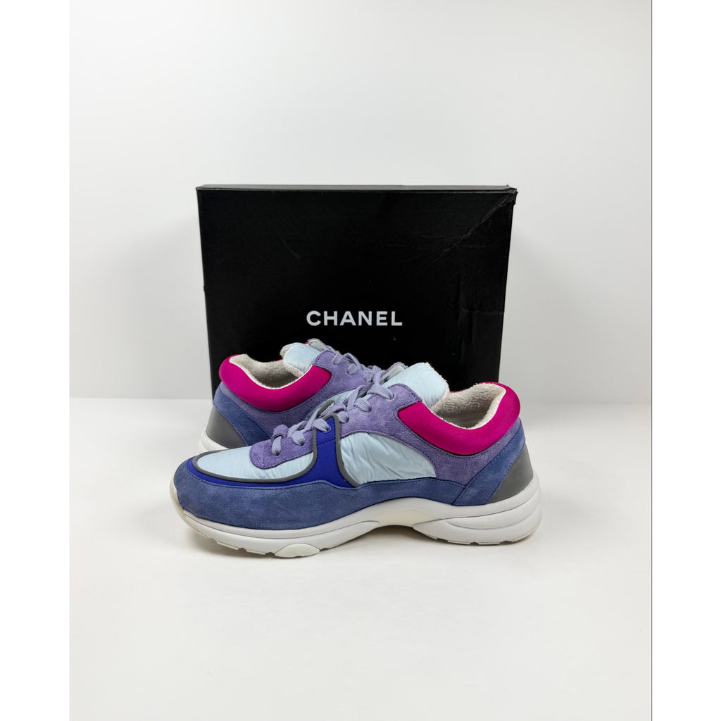 Size 9.5 - Chanel Interlocking CC Trainers
