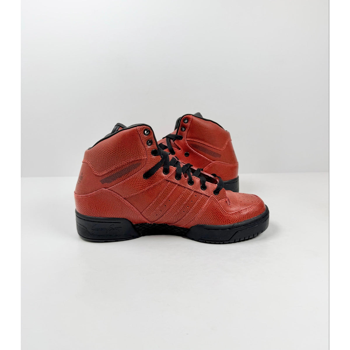 Size 9.5 - Adidas x Jermey Scott Wings B-Ball