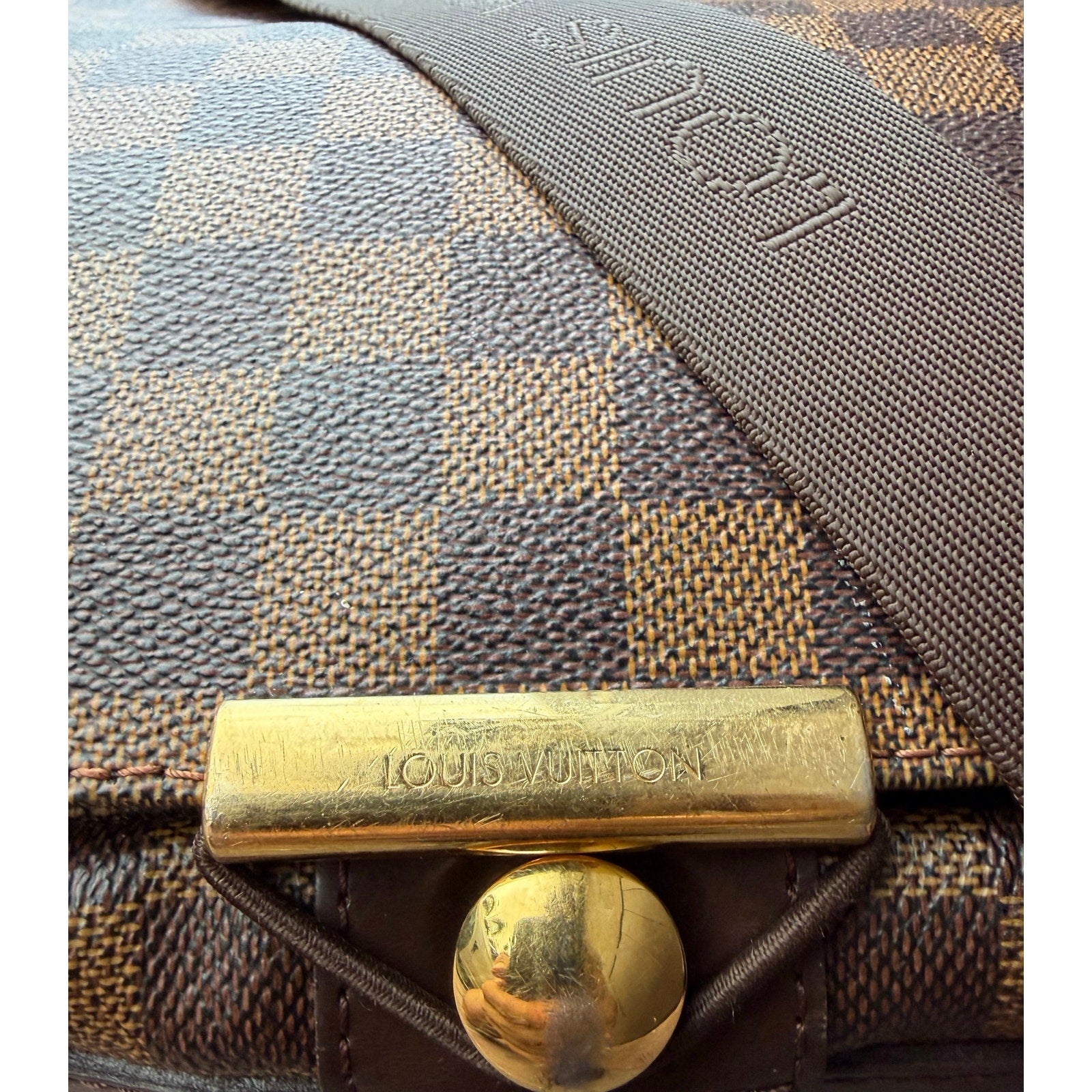 Louis Vuitton Damier Vintage Messanger Bag