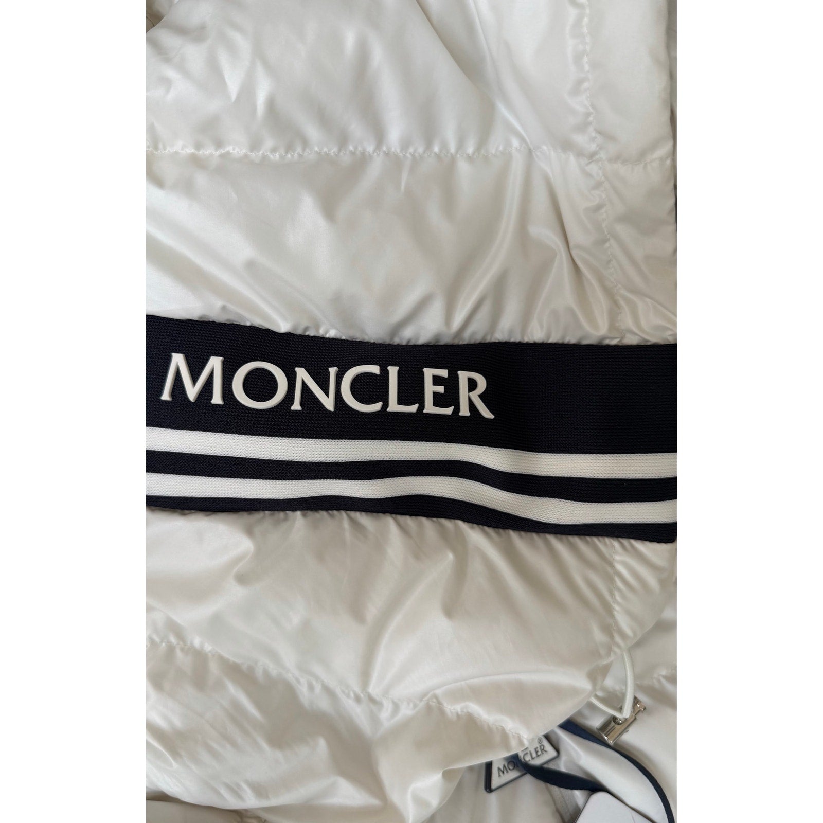 Size 2XL - Moncler Cornour Hooded Down Puffer Jacket NEW