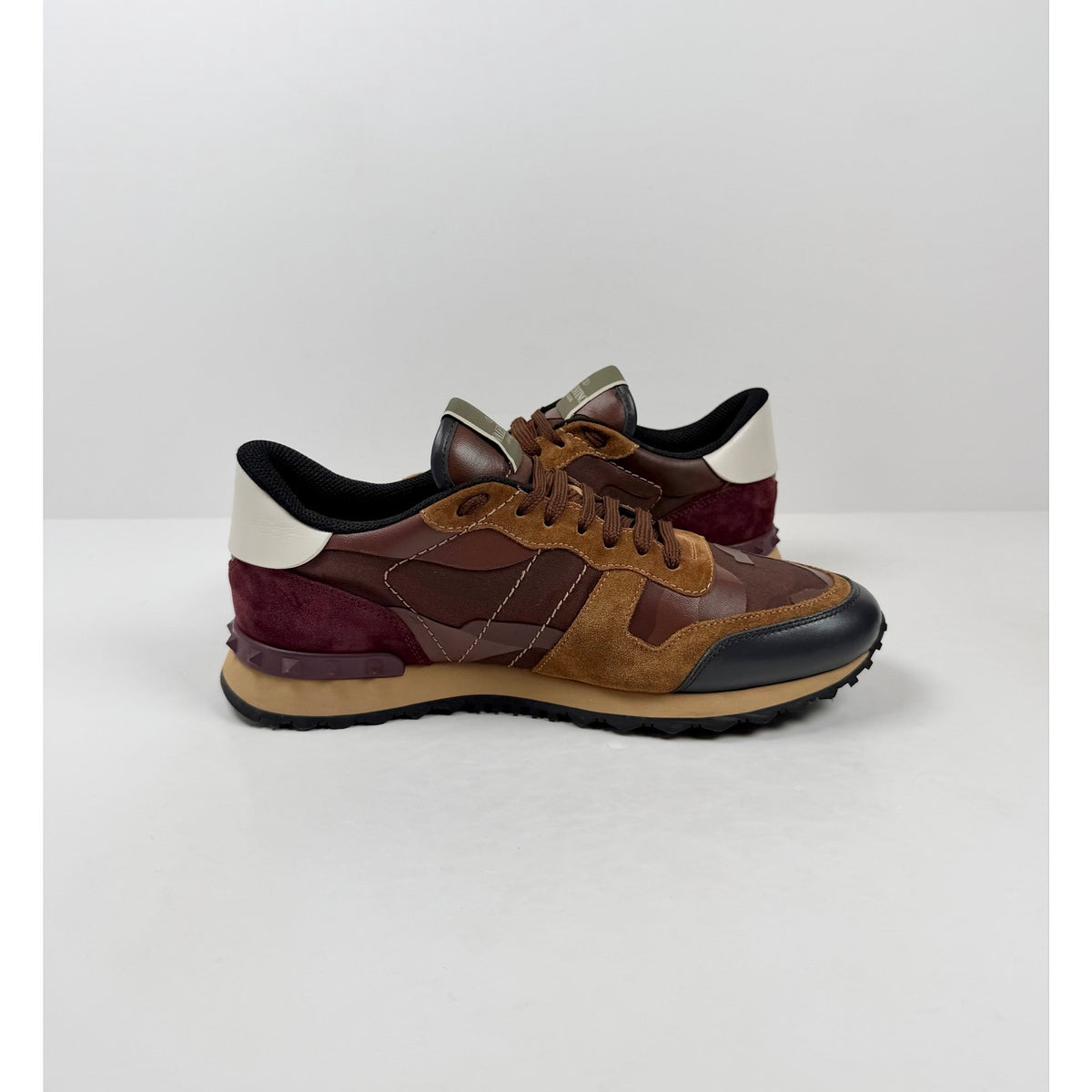 Size 42EU/9US - Valentino Garavani Rockrunner Camo