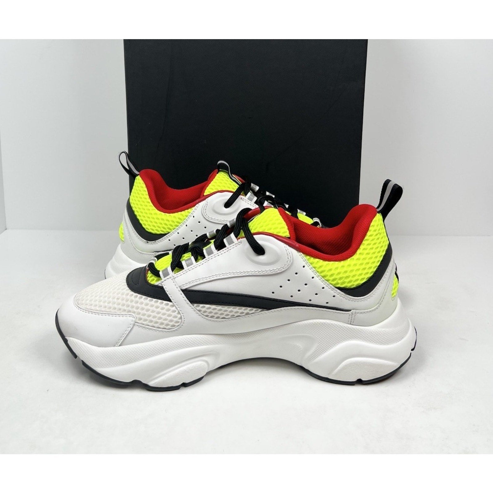 Size 41EU/8US - Dior B22 Yellow/Red Trainers