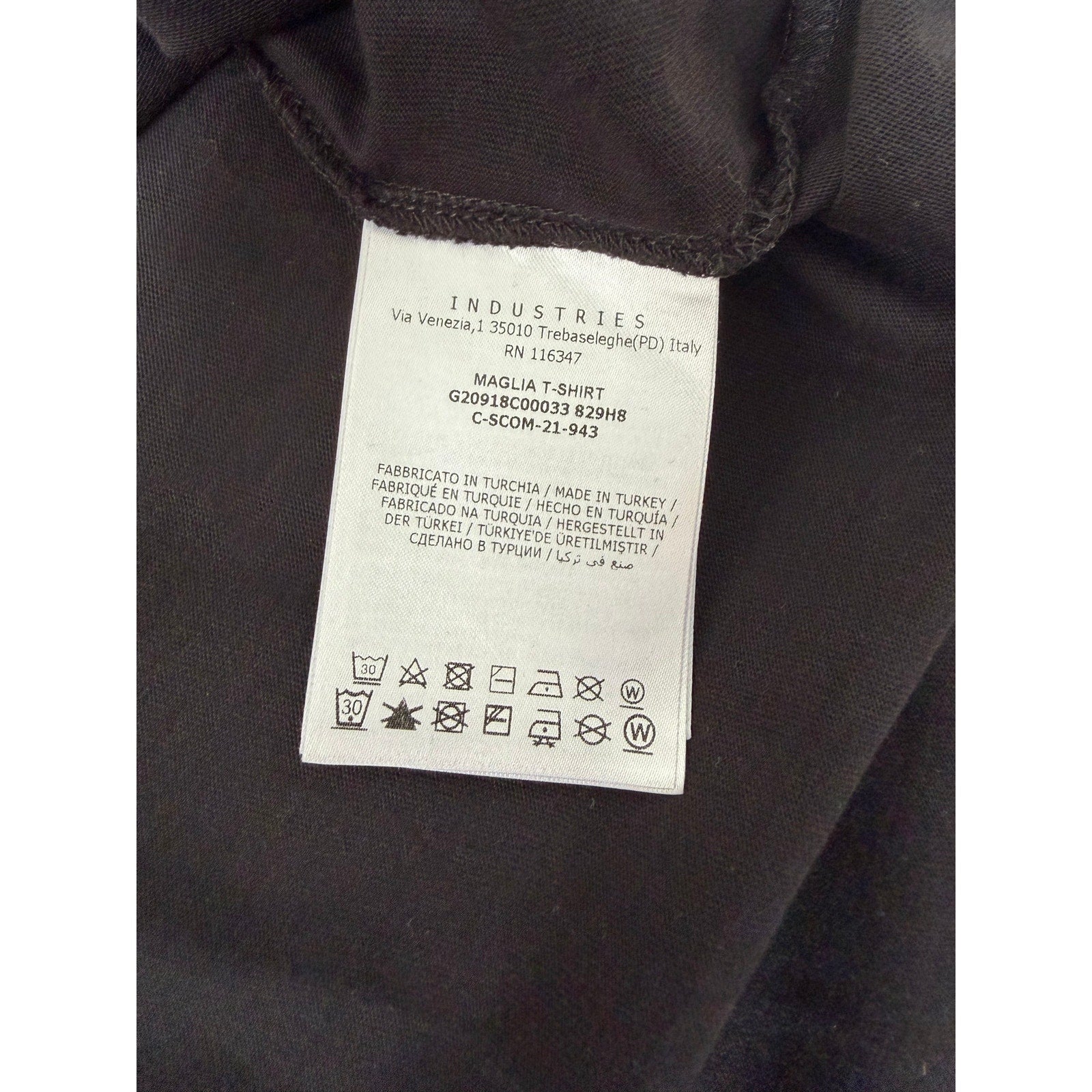 Size XL - Moncler Gradient Logo T Shirt